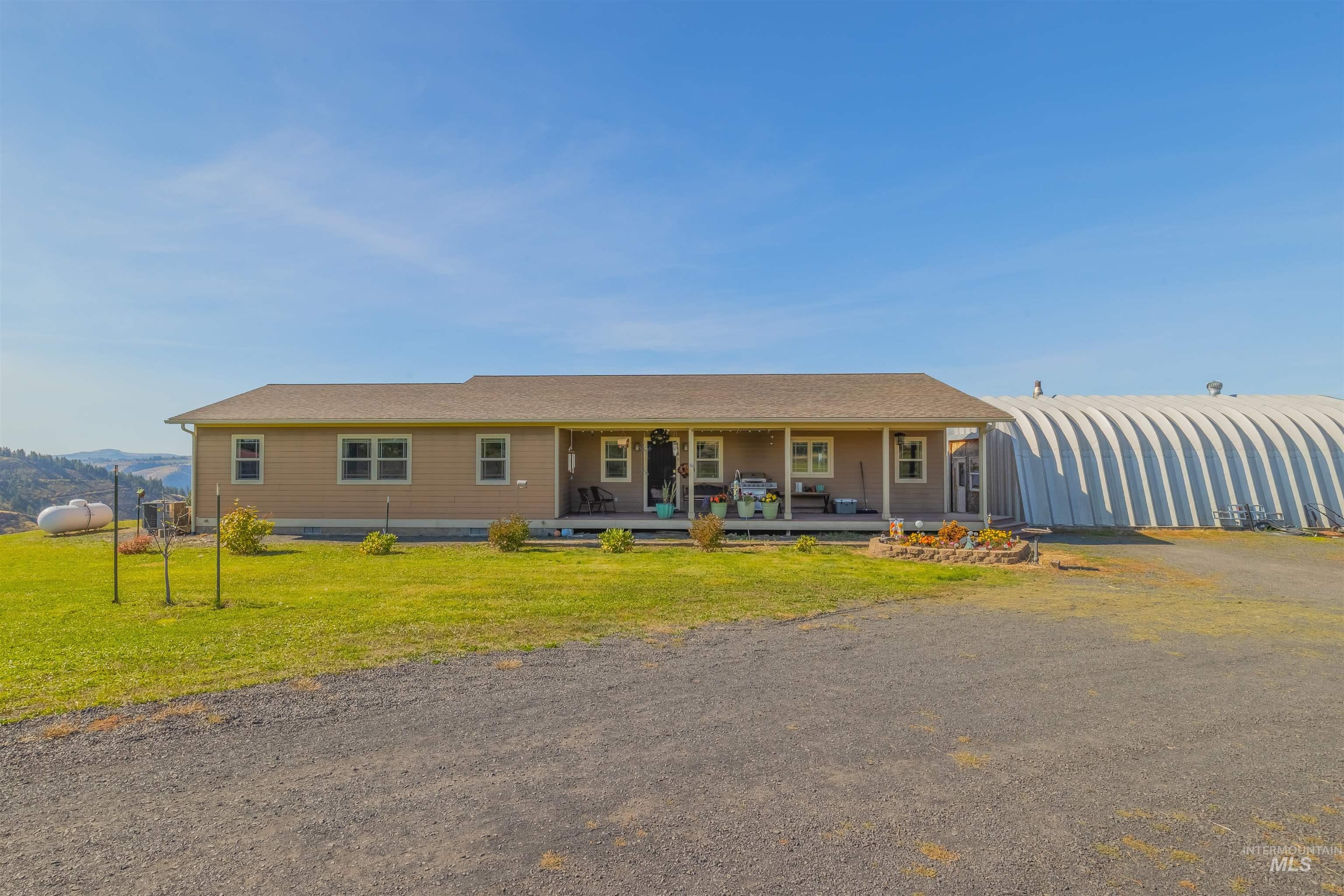 128 Canyon View Road, Kamiah, Idaho 83536, 3 Bedrooms, 2 Bathrooms, Residential For Sale, Price $575,000, 98925563