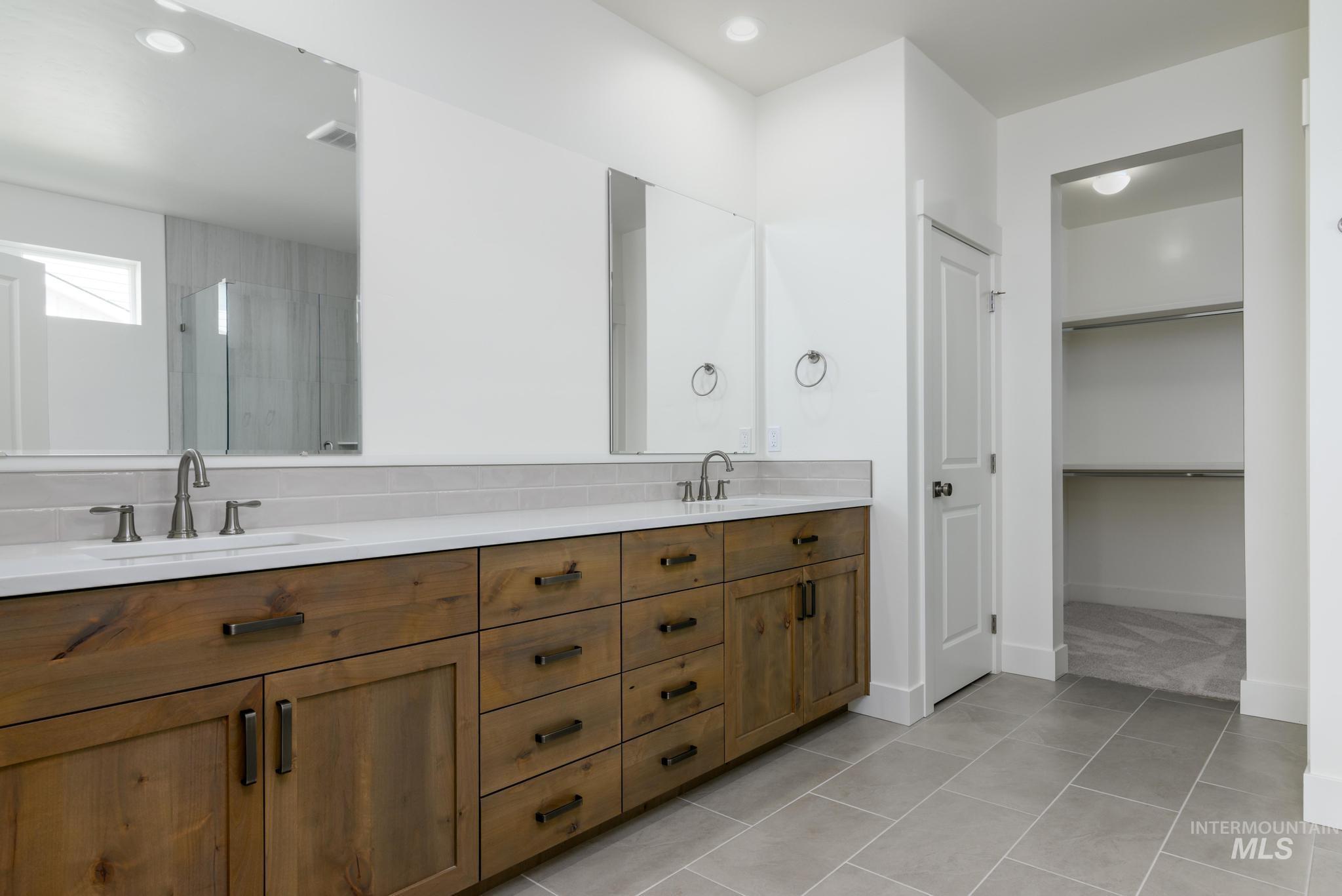 1316 N Callander Way, Star, Idaho 83669, 3 Bedrooms, 2.5 Bathrooms, Residential For Sale, Price $599,995, 98925568