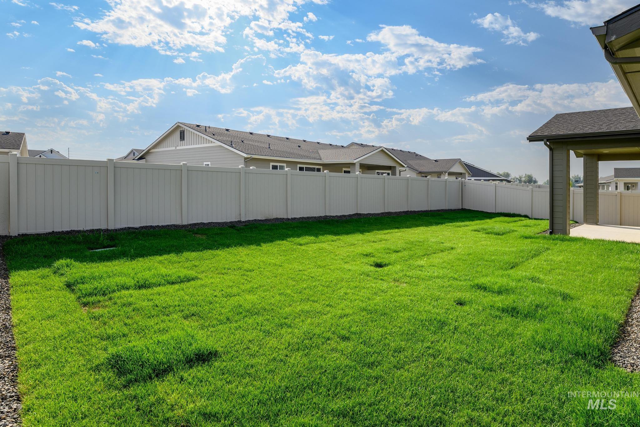 1316 N Callander Way, Star, Idaho 83669, 3 Bedrooms, 2.5 Bathrooms, Residential For Sale, Price $599,995, 98925568