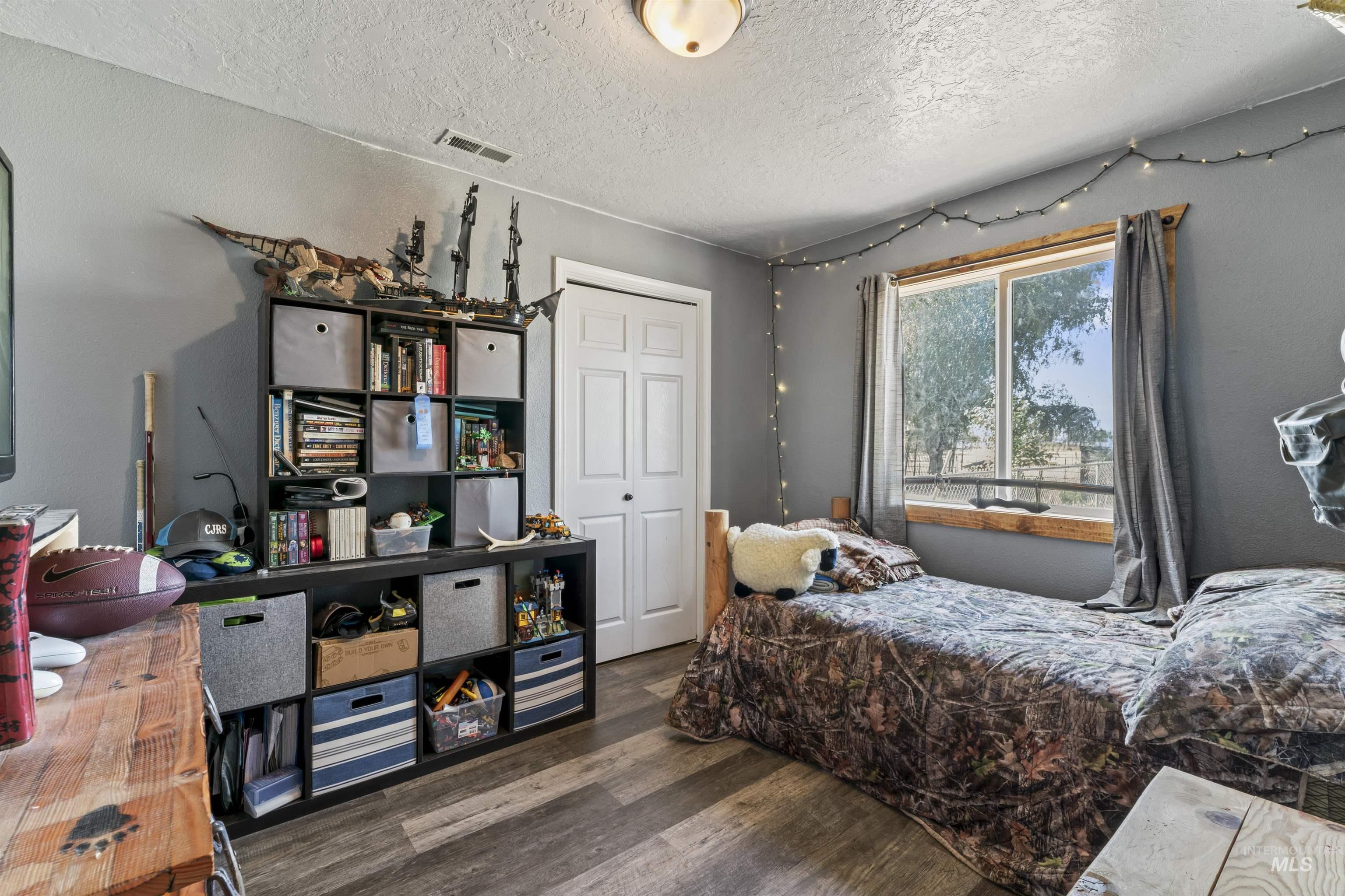 9221 Brill Road, Emmett, Idaho 83617, 3 Bedrooms, 2 Bathrooms, Residential For Sale, Price $775,000, 98925685