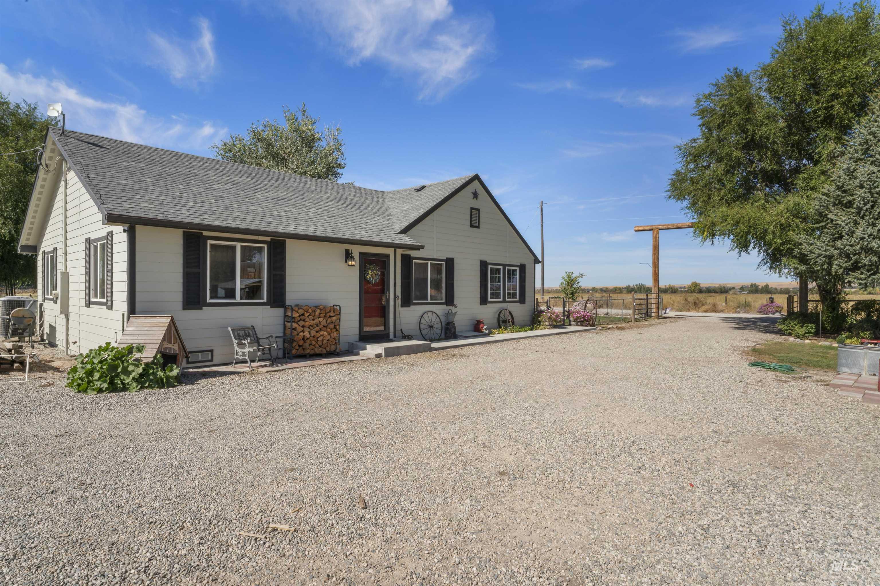 9221 Brill Road, Emmett, Idaho 83617, 3 Bedrooms, 2 Bathrooms, Residential For Sale, Price $750,000, 98925685