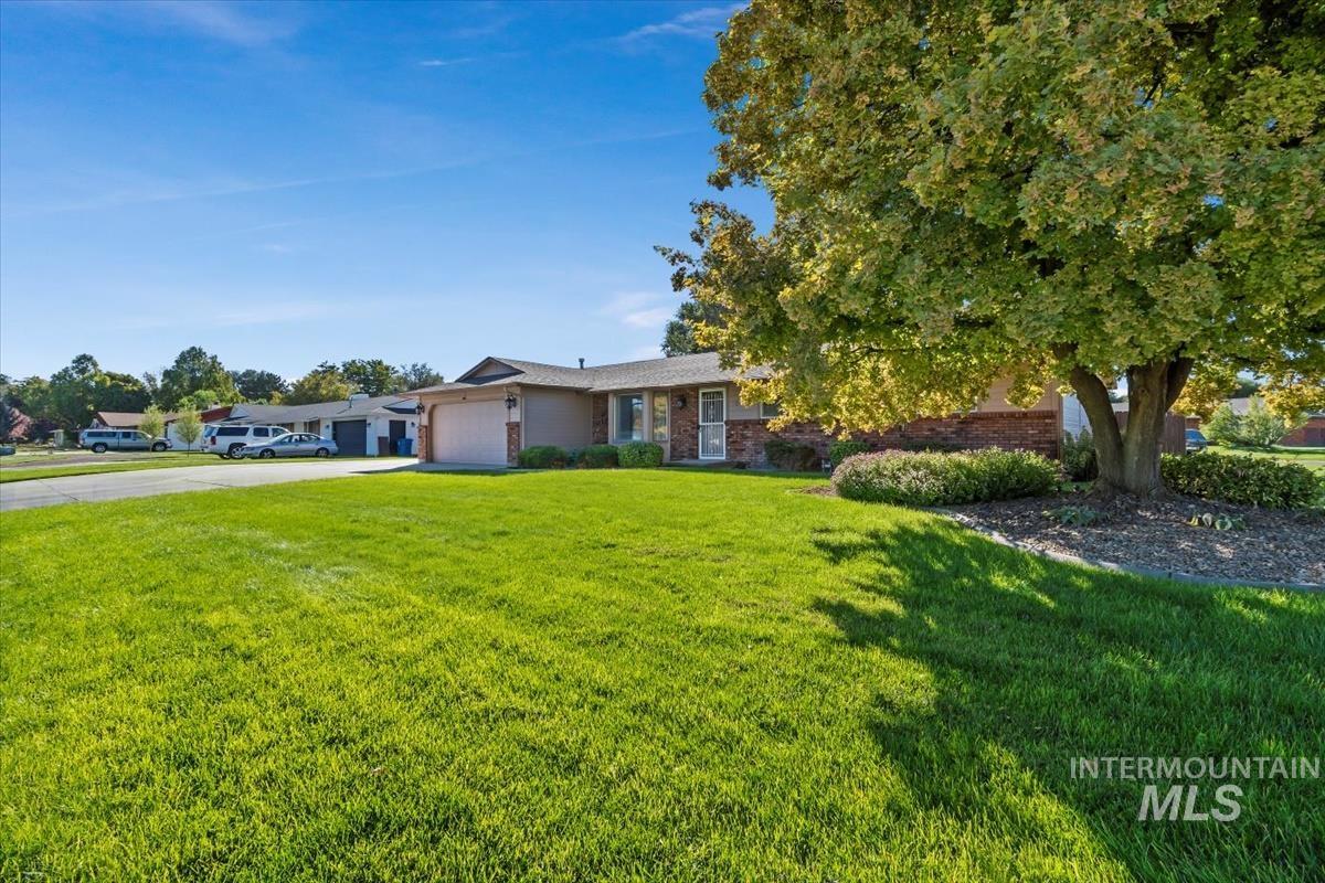 2019 E. Massachusetts Ave., Nampa, Idaho 83686, 3 Bedrooms, 2 Bathrooms, Residential For Sale, Price $489,000,MLS 98925688