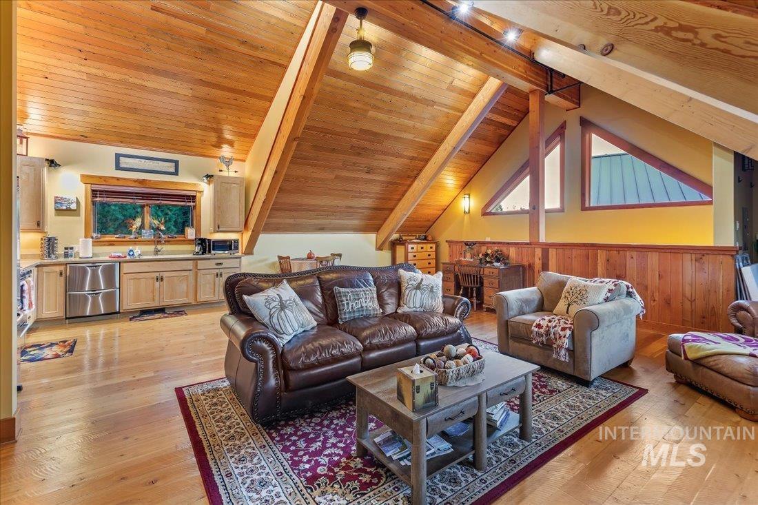 62924 Wolf Creek Ln, North Powder, Oregon 97867, 5 Bedrooms, 4 Bathrooms, Farm & Ranch For Sale, Price $4,700,000, 98925704