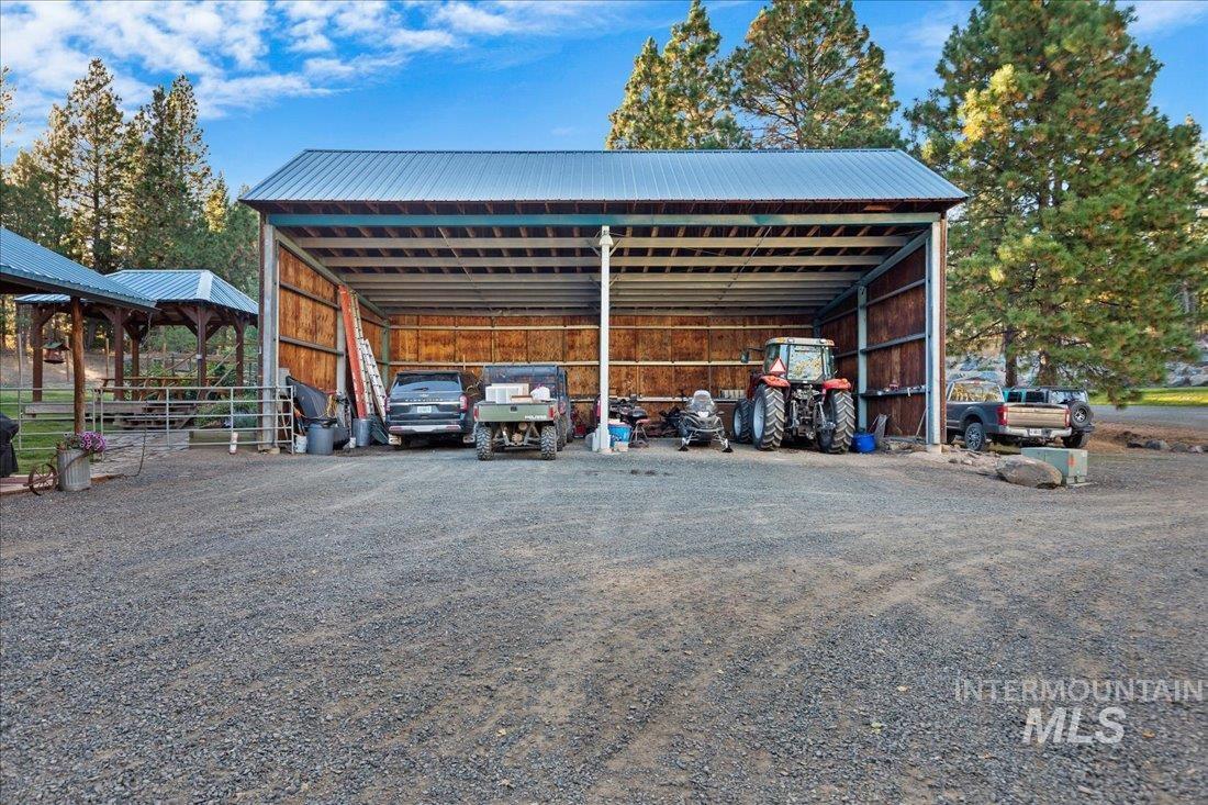 62924 Wolf Creek Ln, North Powder, Oregon 97867, 5 Bedrooms, 4 Bathrooms, Farm & Ranch For Sale, Price $4,700,000, 98925704