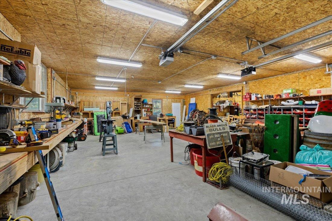62924 Wolf Creek Ln, North Powder, Oregon 97867, 5 Bedrooms, 4 Bathrooms, Farm & Ranch For Sale, Price $4,700,000, 98925704