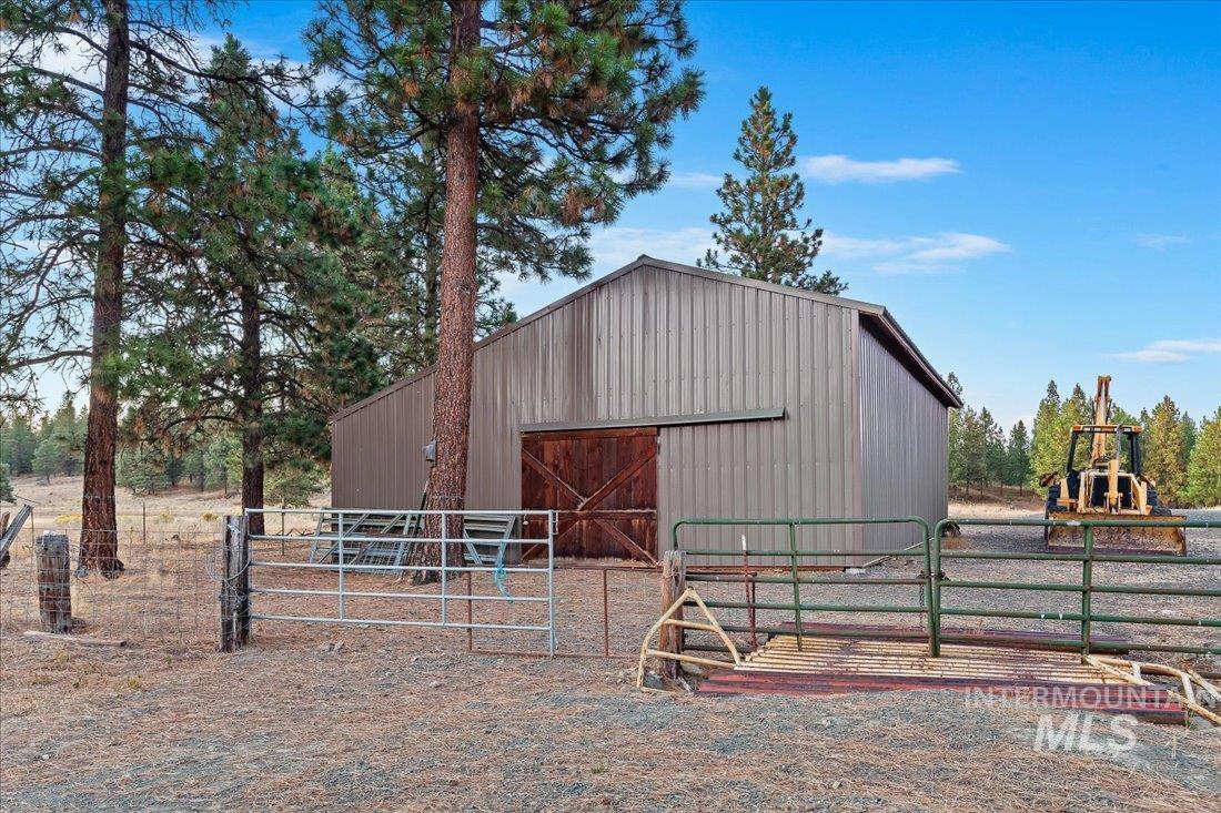 62924 Wolf Creek Ln, North Powder, Oregon 97867, 5 Bedrooms, 4 Bathrooms, Farm & Ranch For Sale, Price $4,700,000, 98925704