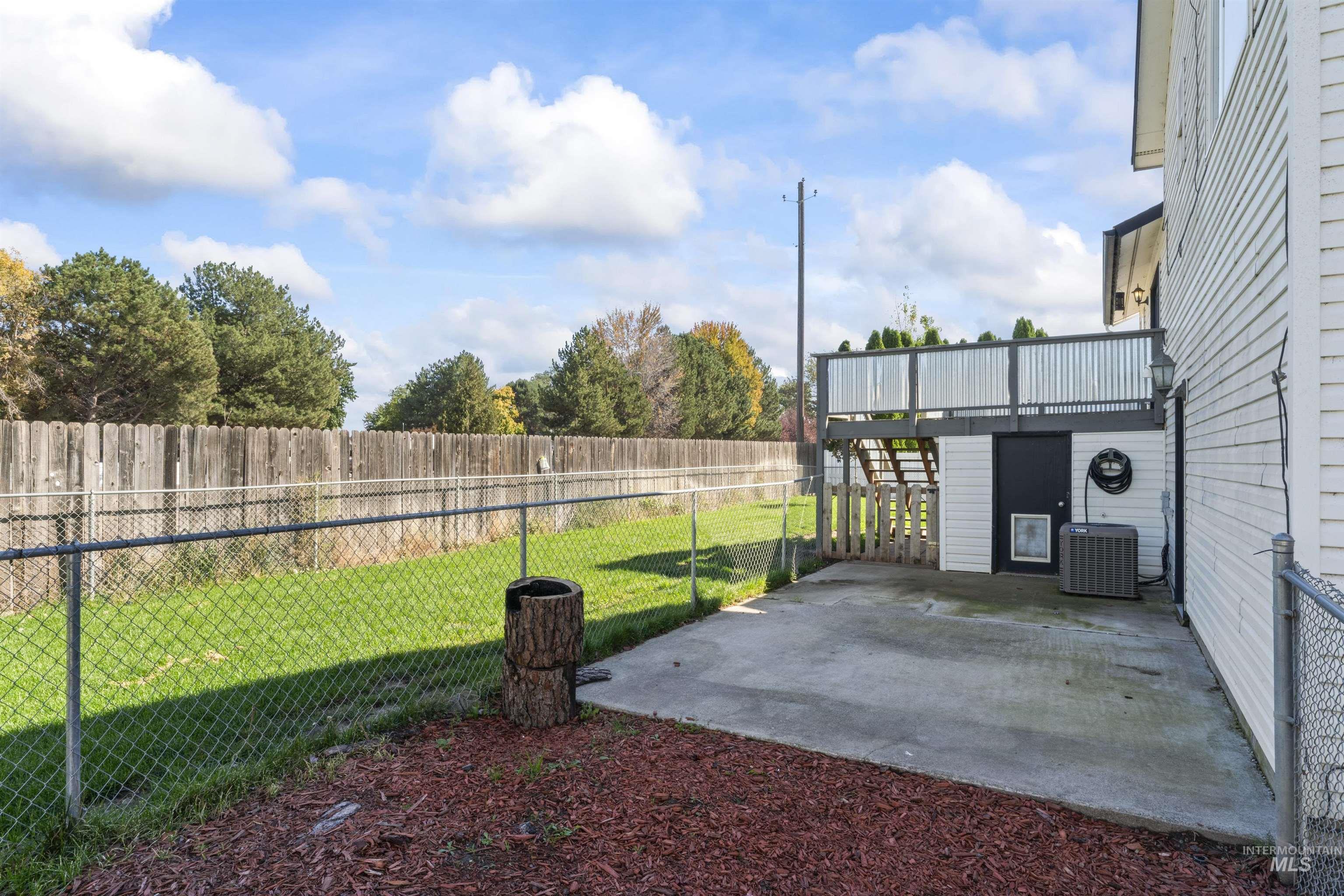 2608 Winesap Ave, Fruitland, Idaho 83619, 4 Bedrooms, 3 Bathrooms, Residential For Sale, Price $350,000,MLS 98925725