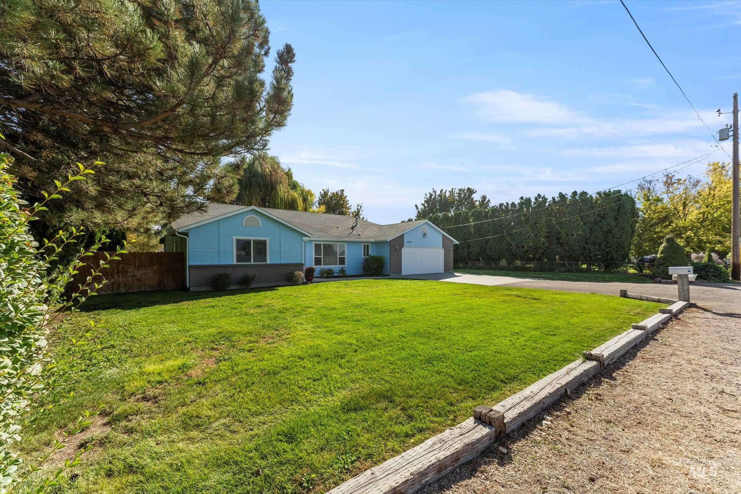 4201 Oregon Ave, Caldwell, Idaho 83607, 3 Bedrooms, 2.5 Bathrooms, Residential For Sale, Price $409,000,MLS 98925860