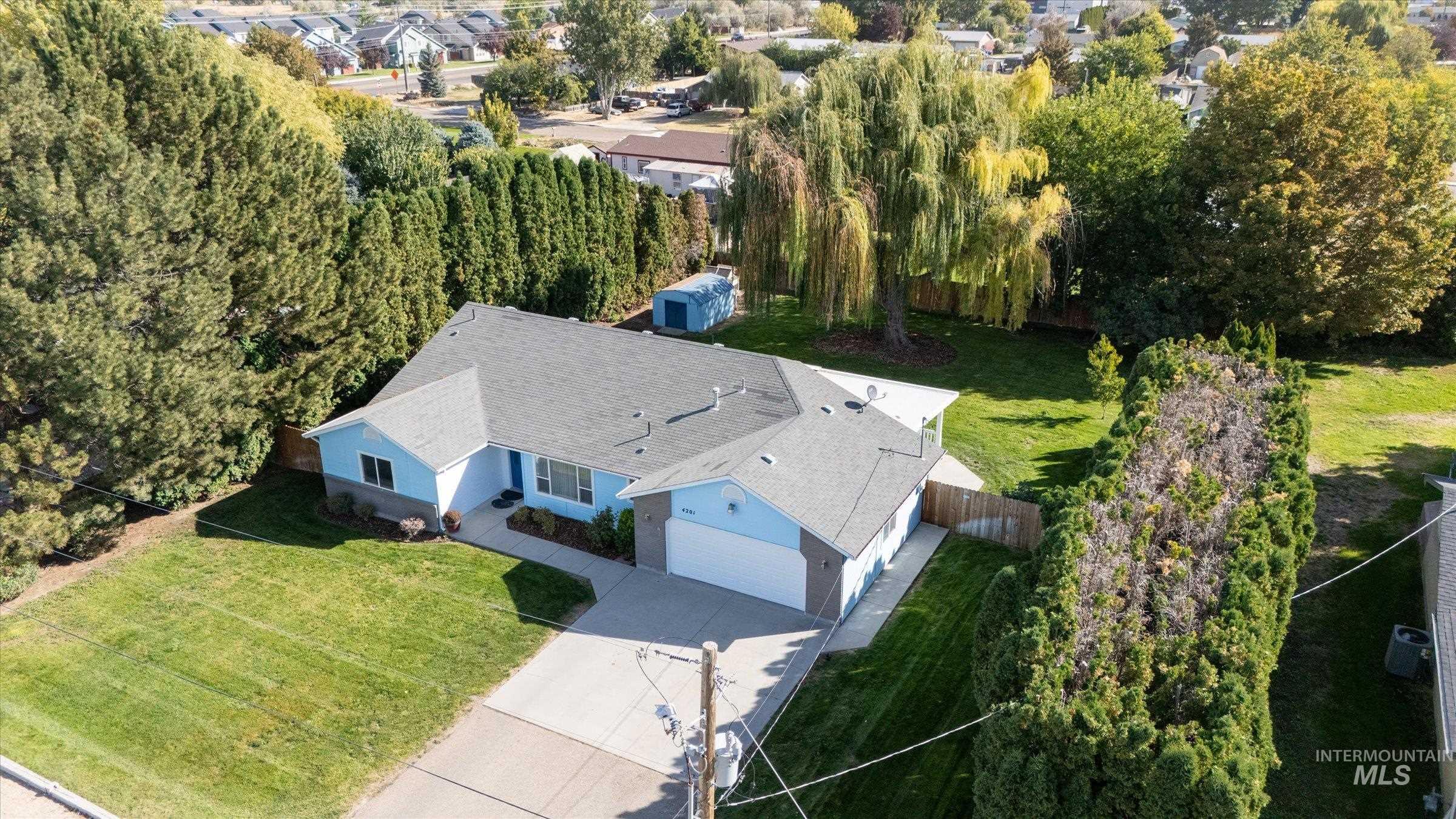 4201 Oregon Ave, Caldwell, Idaho 83607, 3 Bedrooms, 2.5 Bathrooms, Residential For Sale, Price $409,000,MLS 98925860