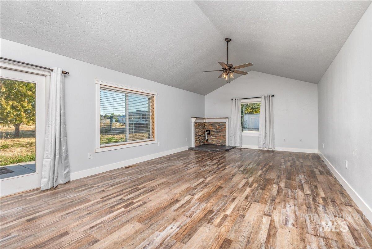 880 W Main Street, Middleton, Idaho 83644, Business/Commercial For Sale, Price $650,000, 98926130