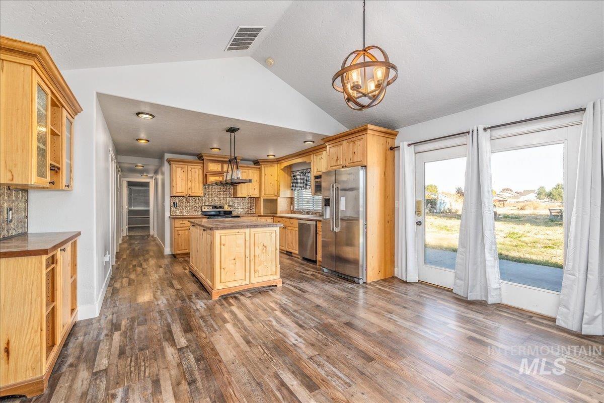 880 W Main Street, Middleton, Idaho 83644, Business/Commercial For Sale, Price $650,000, 98926130