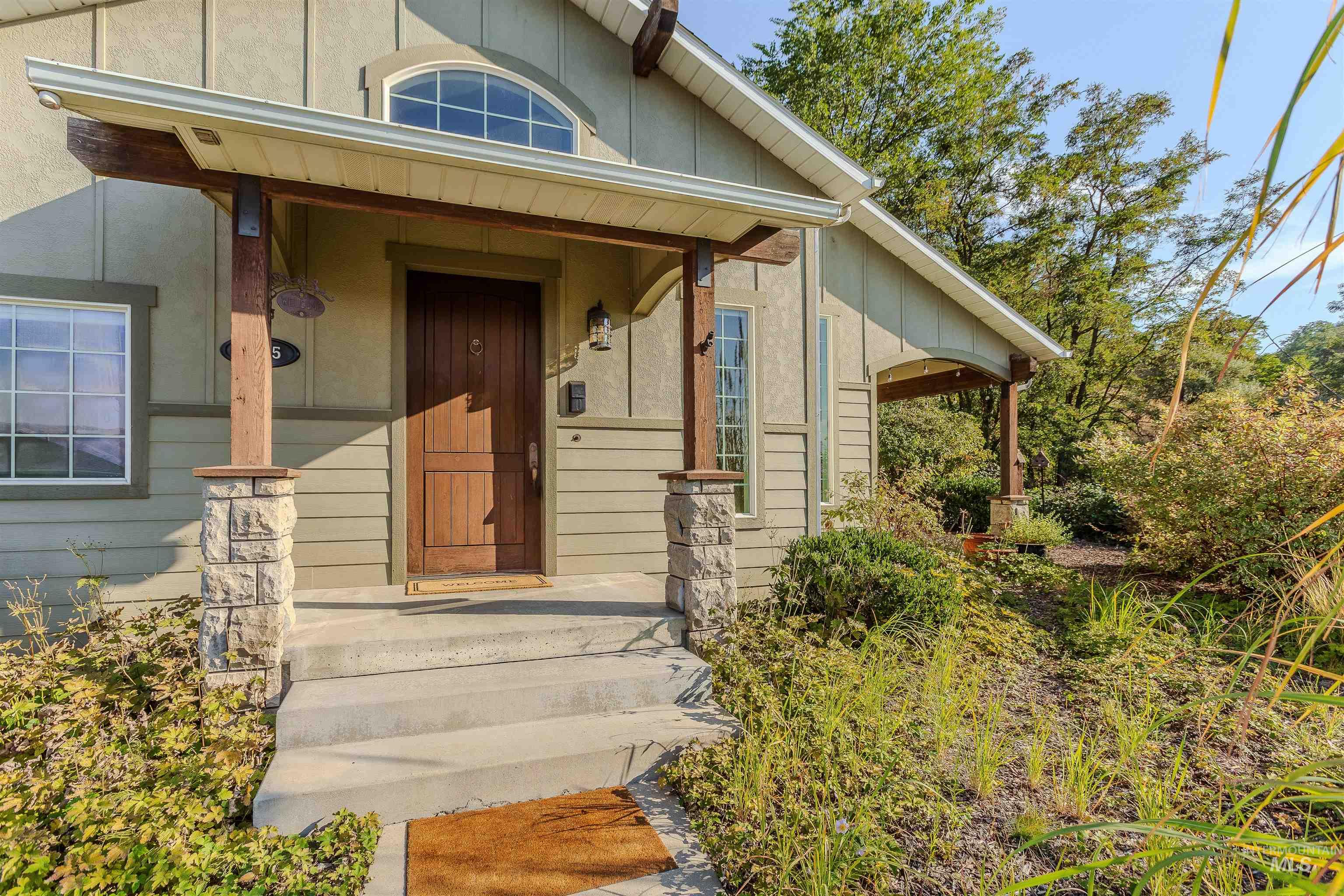 2145 13th Street, Lewiston, Idaho 83501, 3 Bedrooms, 2 Bathrooms, Residential For Sale, Price $589,000, 98926245