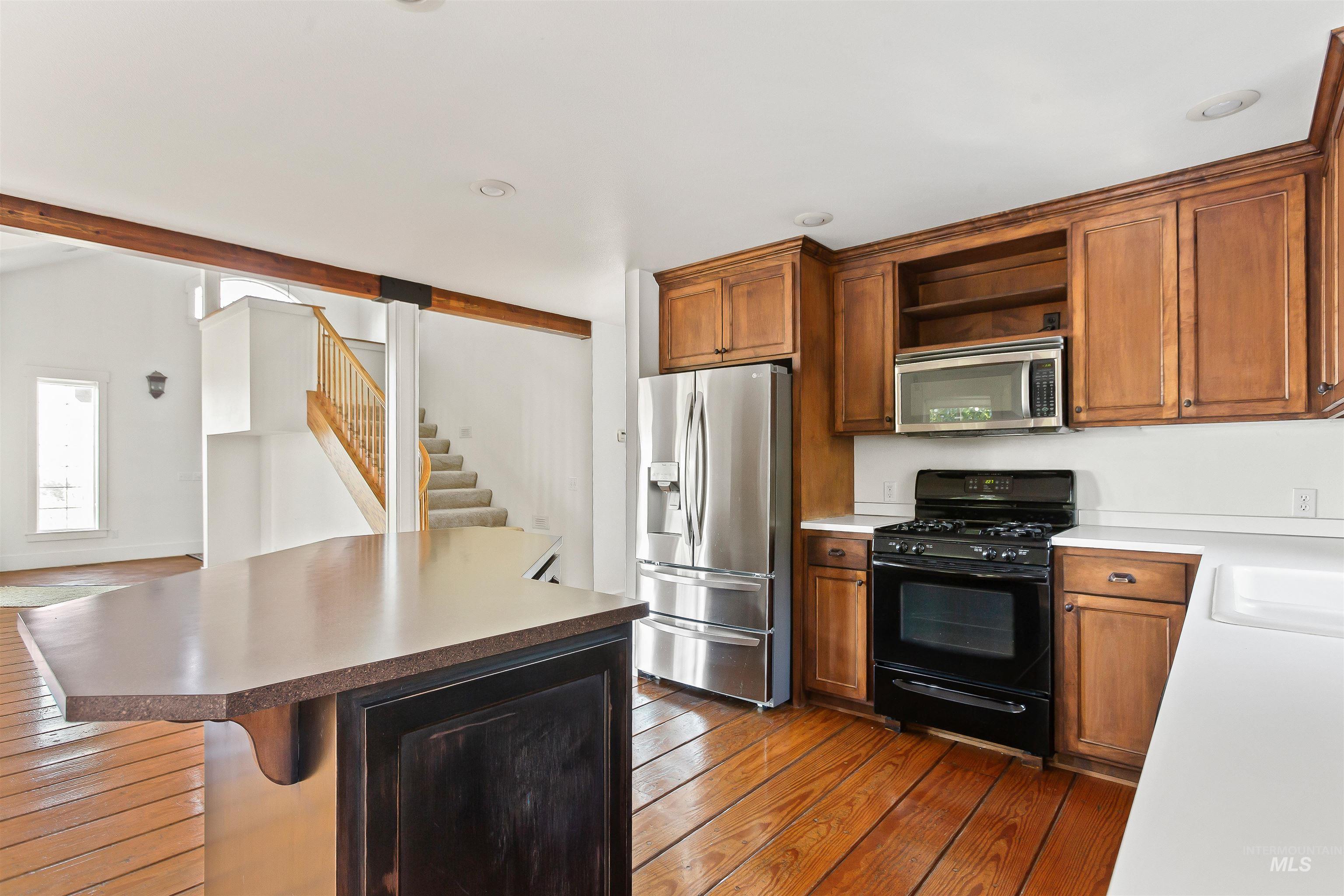 2145 13th Street, Lewiston, Idaho 83501, 3 Bedrooms, 2 Bathrooms, Residential For Sale, Price $589,000, 98926245