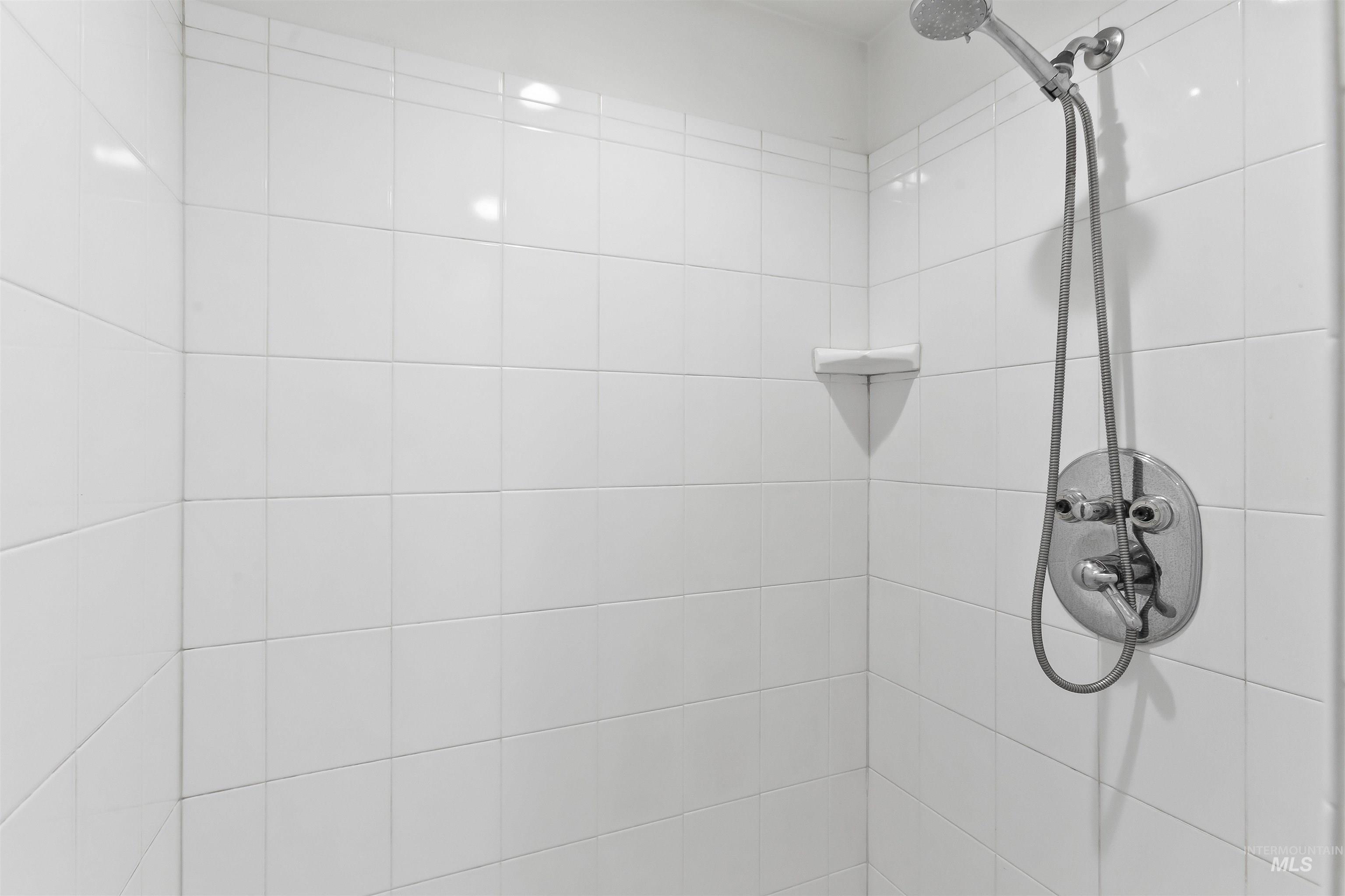 2145 13th Street, Lewiston, Idaho 83501, 3 Bedrooms, 2 Bathrooms, Residential For Sale, Price $589,000, 98926245