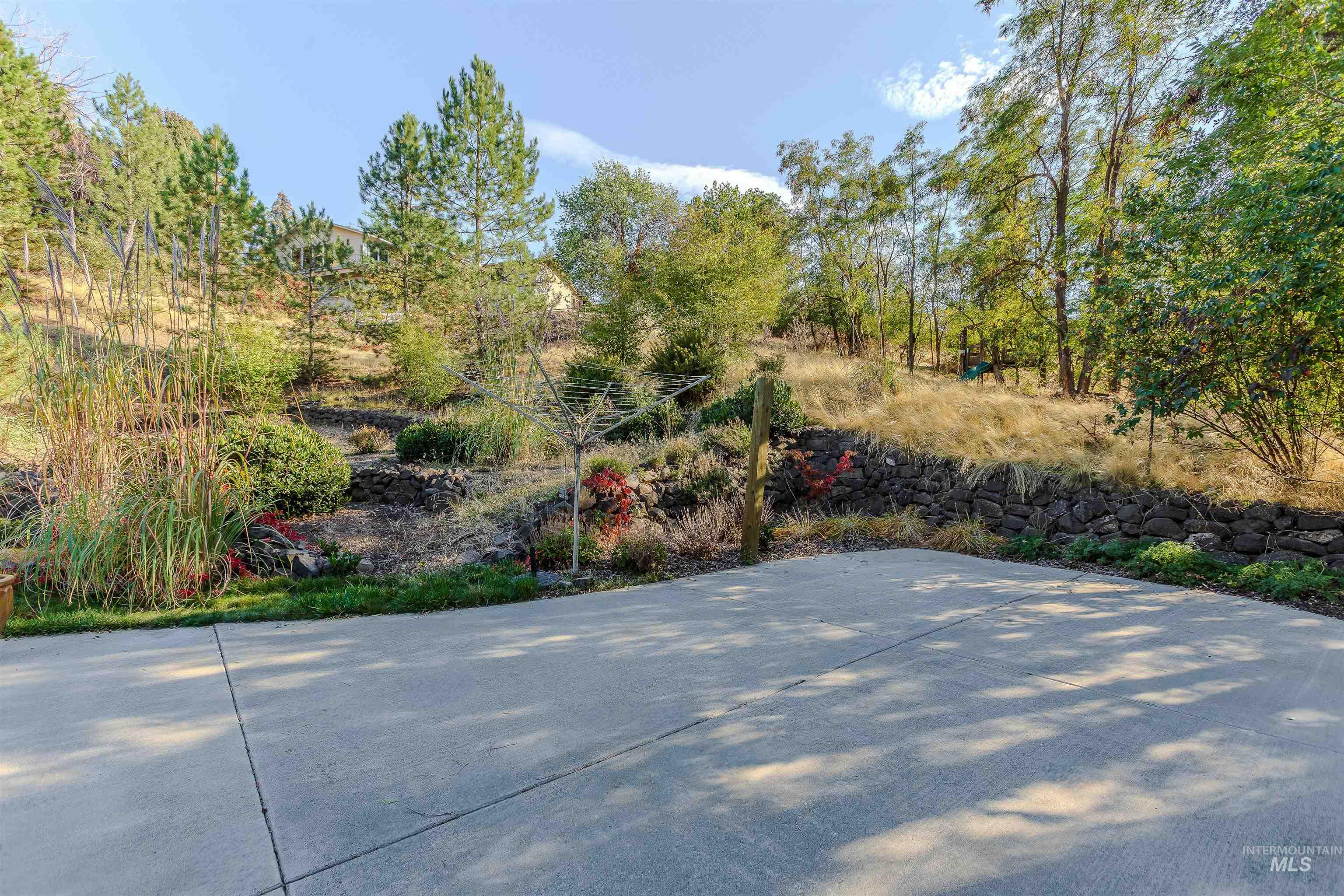 2145 13th Street, Lewiston, Idaho 83501, 3 Bedrooms, 2 Bathrooms, Residential For Sale, Price $589,000, 98926245