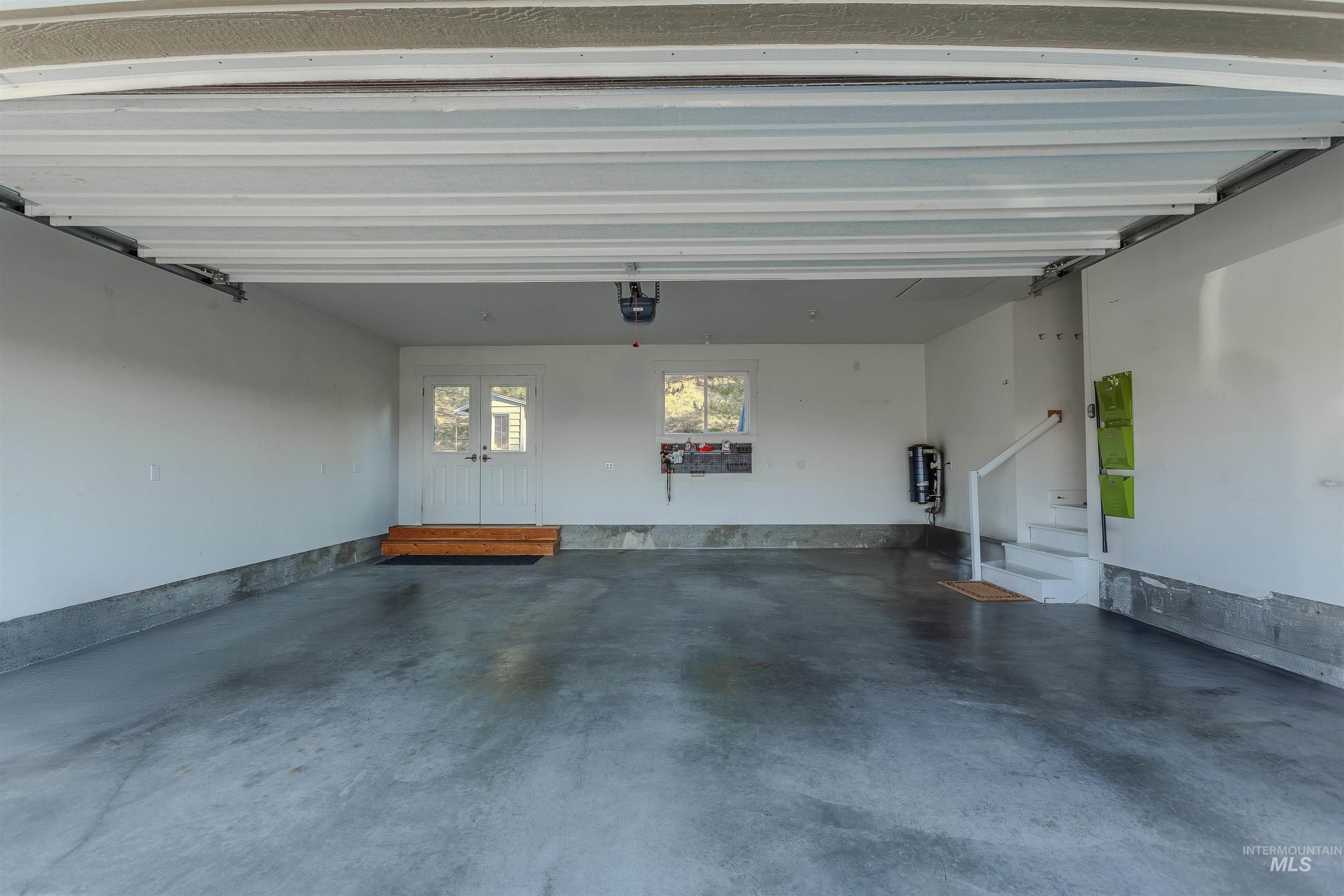 2145 13th Street, Lewiston, Idaho 83501, 3 Bedrooms, 2 Bathrooms, Residential For Sale, Price $589,000, 98926245