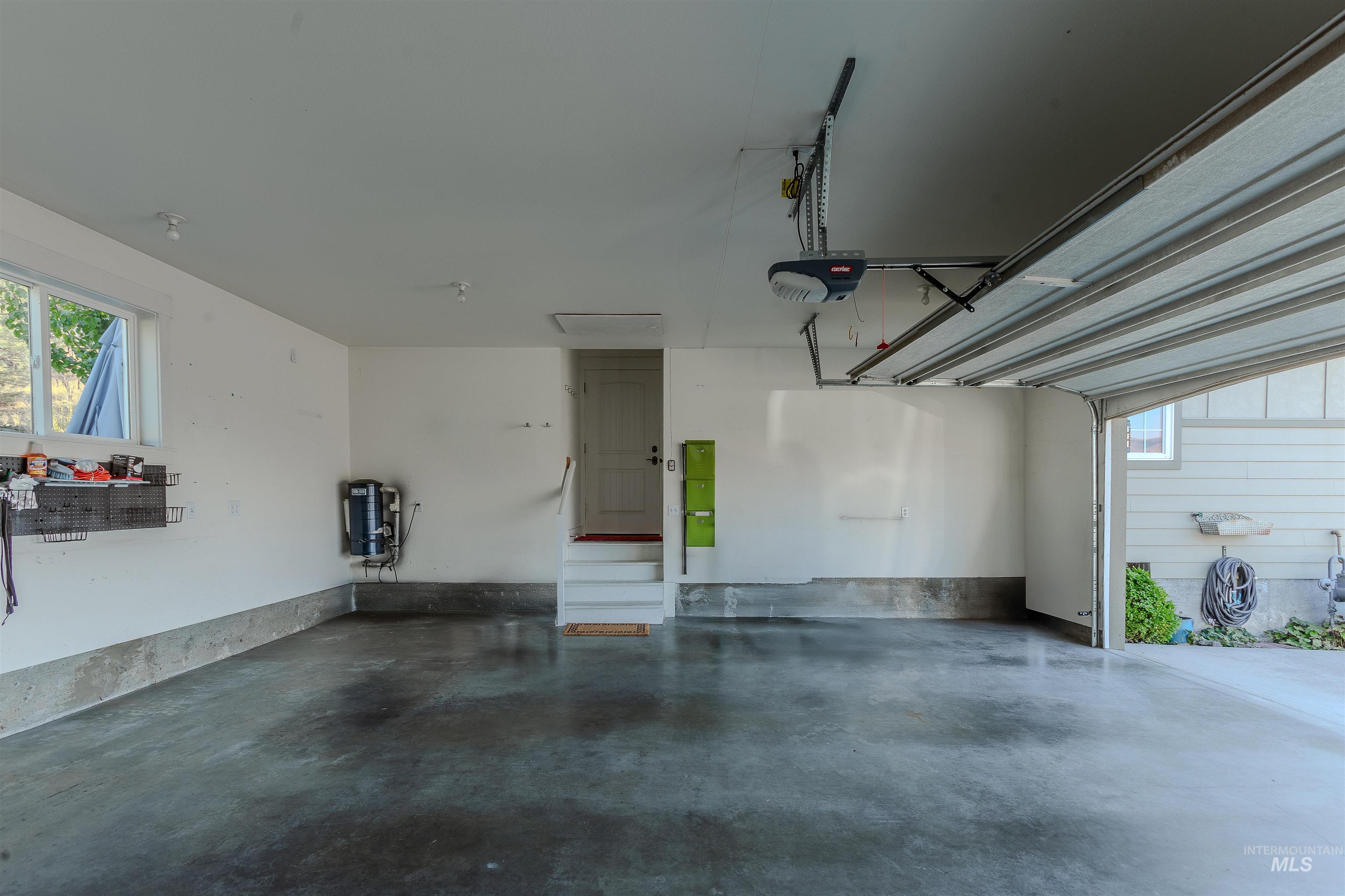 2145 13th Street, Lewiston, Idaho 83501, 3 Bedrooms, 2 Bathrooms, Residential For Sale, Price $589,000, 98926245