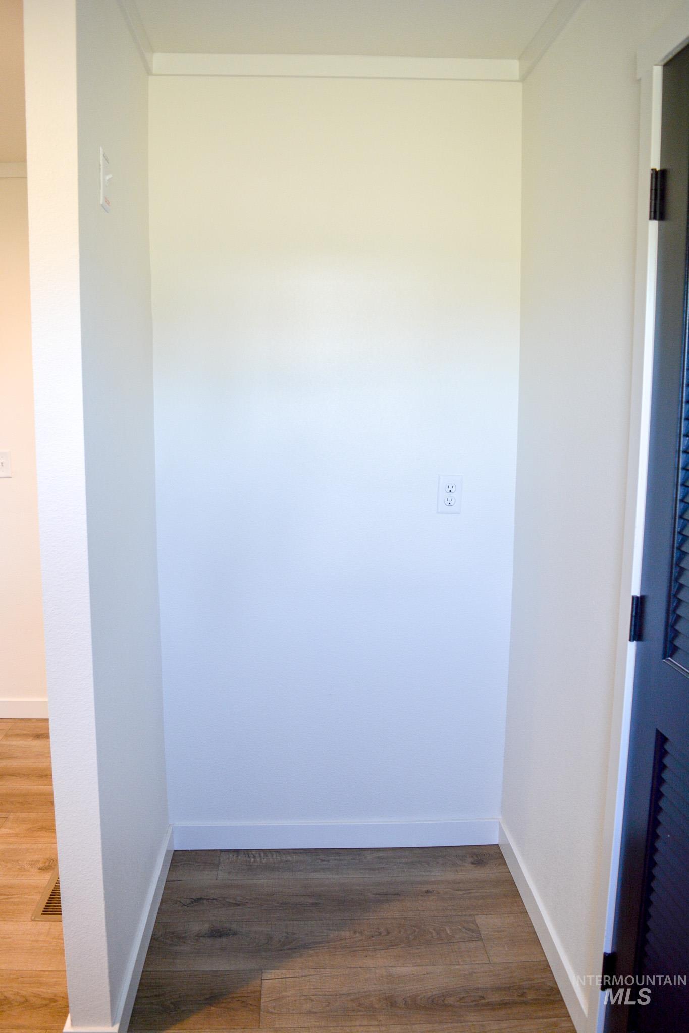 706 Willow Street, Nezperce, Idaho 83543, 3 Bedrooms, 2 Bathrooms, Residential For Sale, Price $269,900, 98926315