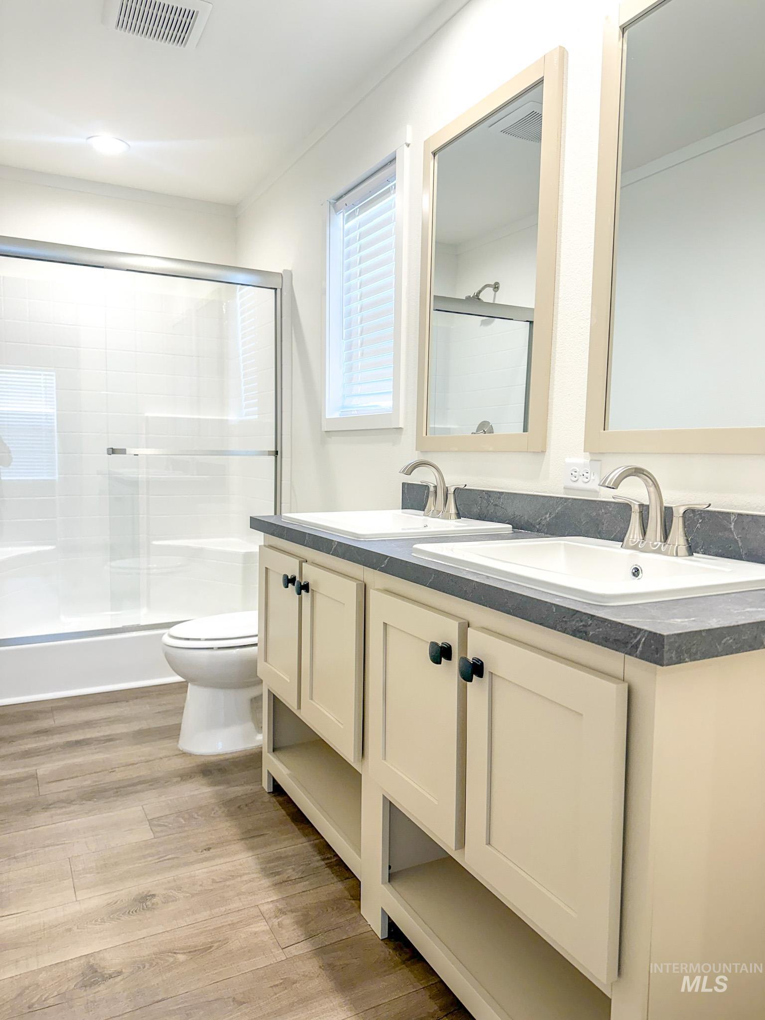 706 Willow Street, Nezperce, Idaho 83543, 3 Bedrooms, 2 Bathrooms, Residential For Sale, Price $269,900, 98926315