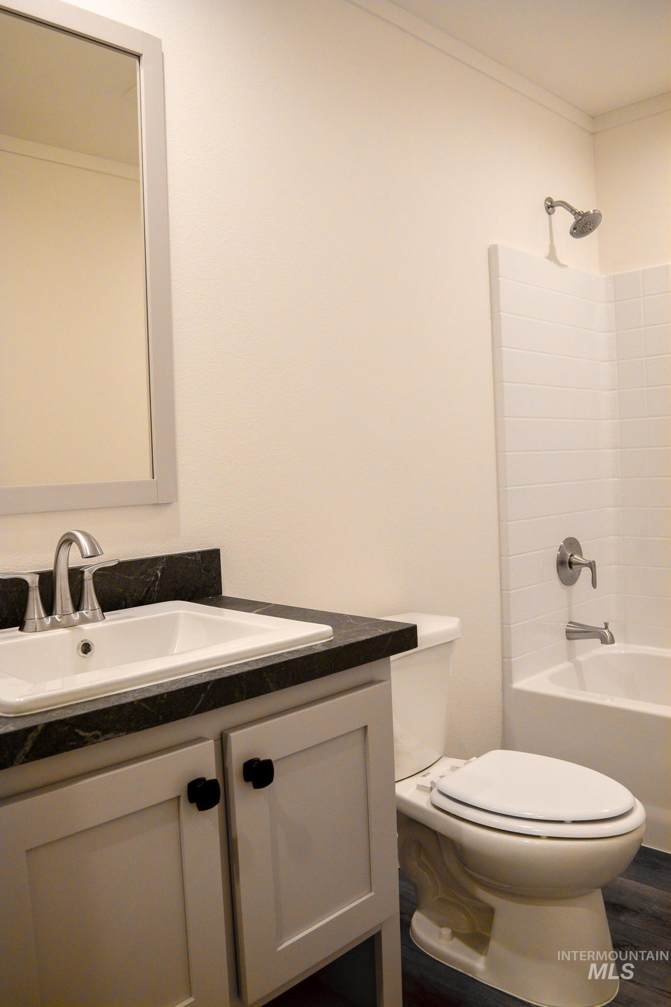 706 Willow Street, Nezperce, Idaho 83543, 3 Bedrooms, 2 Bathrooms, Residential For Sale, Price $269,900, 98926315