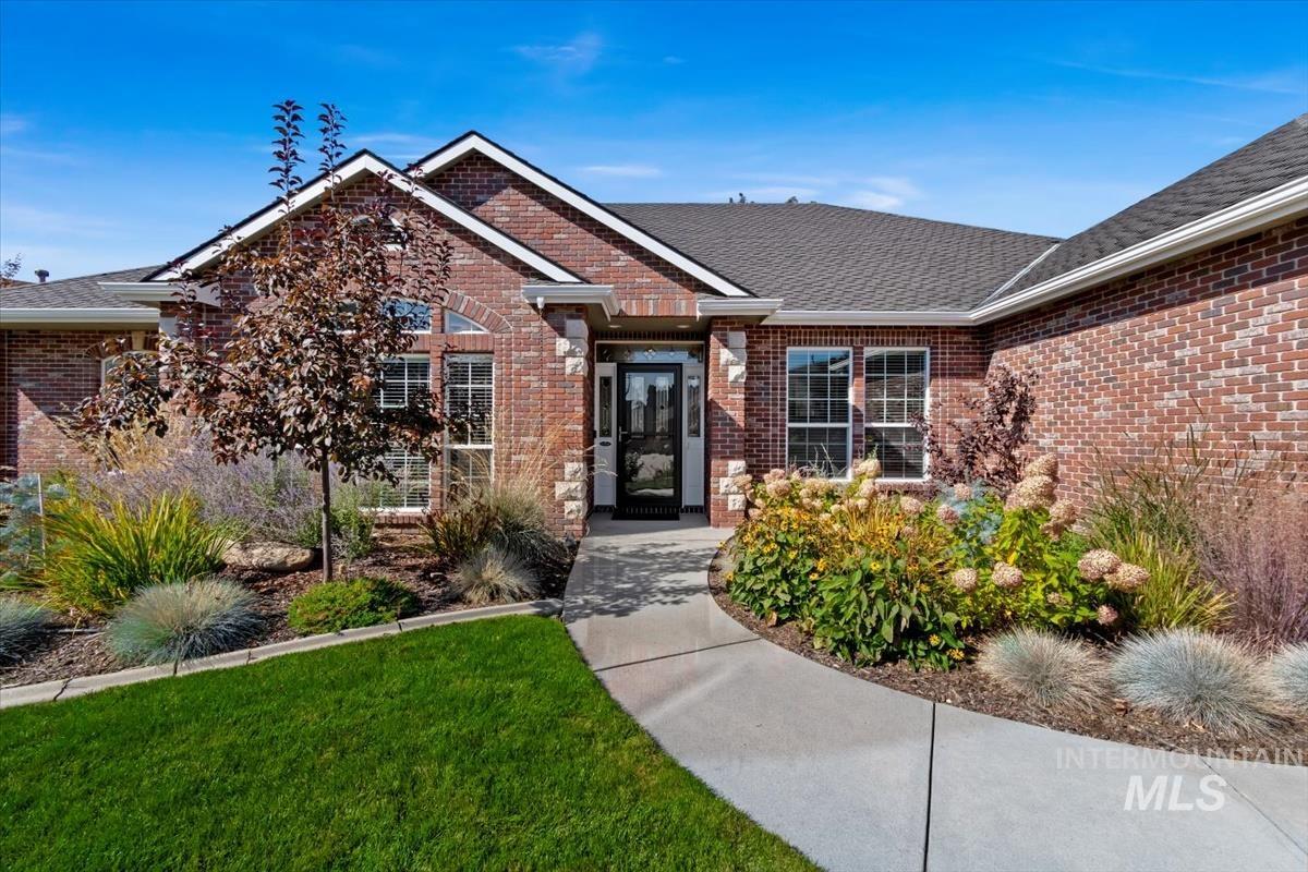 12666 Running Brook Ct, Boise, Idaho 83713, 4 Bedrooms, 2.5 Bathrooms, Residential For Sale, Price $799,000,MLS 98926334