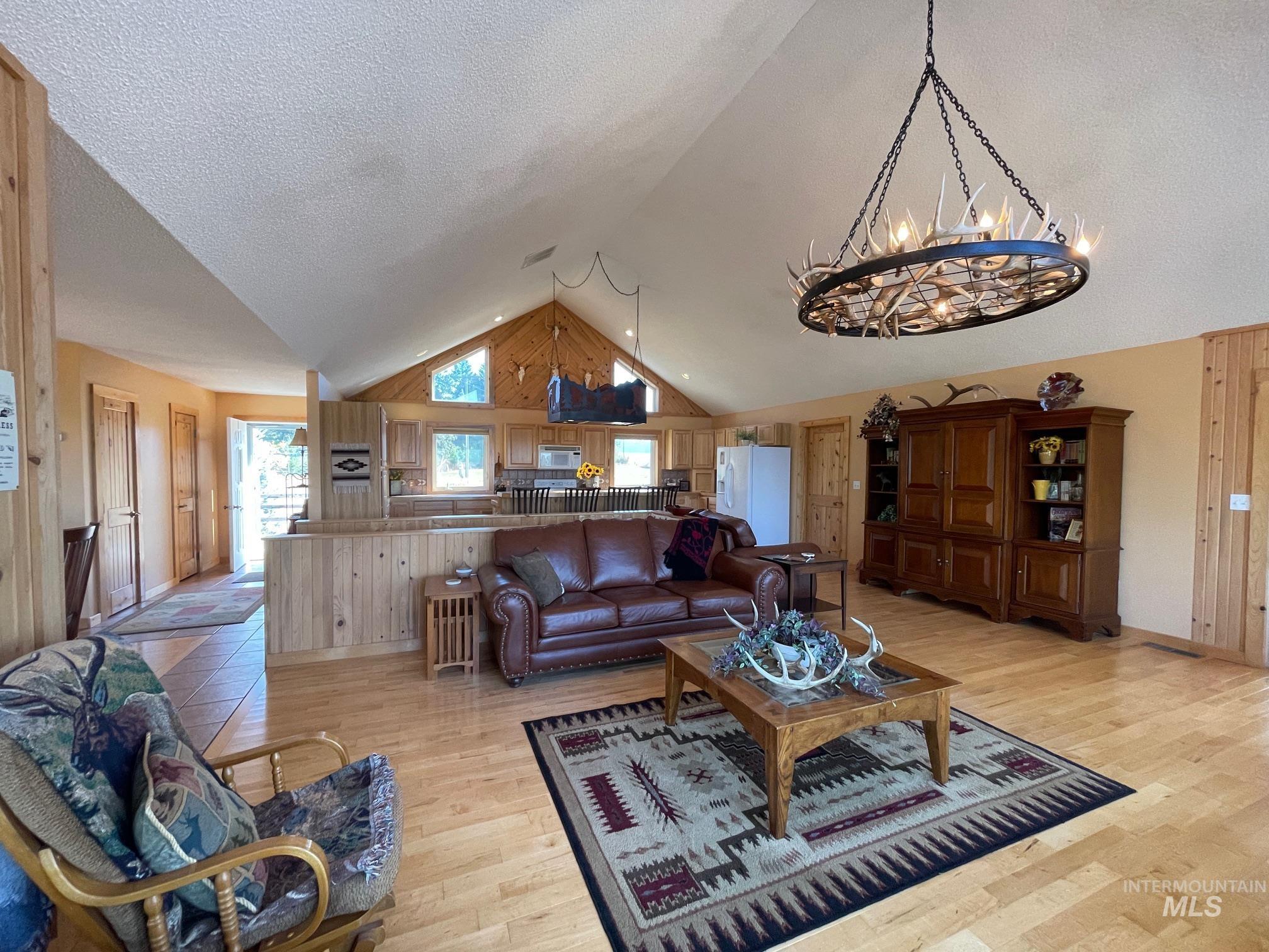 181 Harris Ridge Loop, Kooskia, Idaho 83539, 3 Bedrooms, 3 Bathrooms, Residential For Sale, Price $1,200,000, 98926375