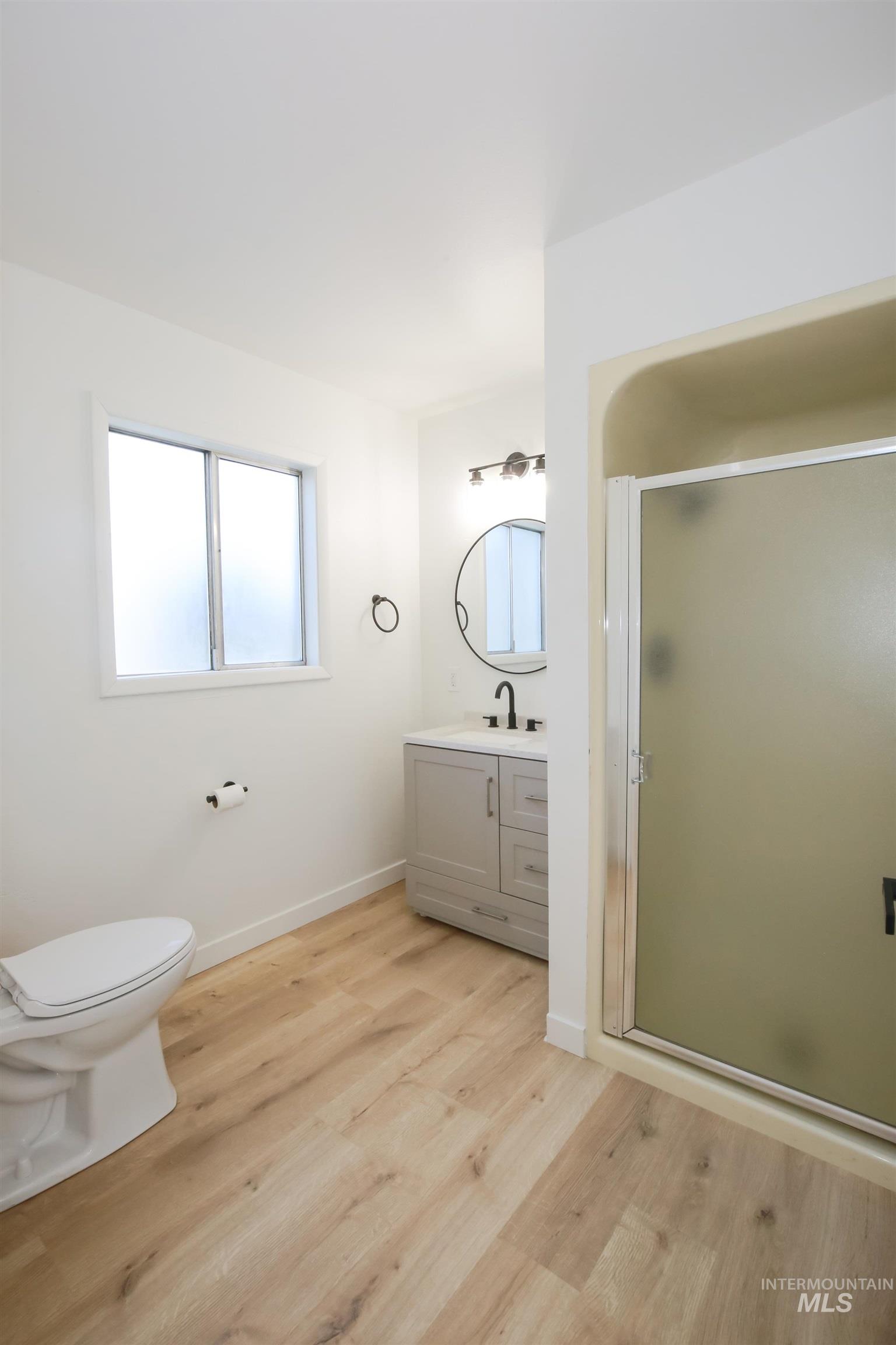 1817 Laurel Drive, Ontario, Oregon 97914, 6 Bedrooms, 5 Bathrooms, Residential For Sale, Price $499,900, 98926673