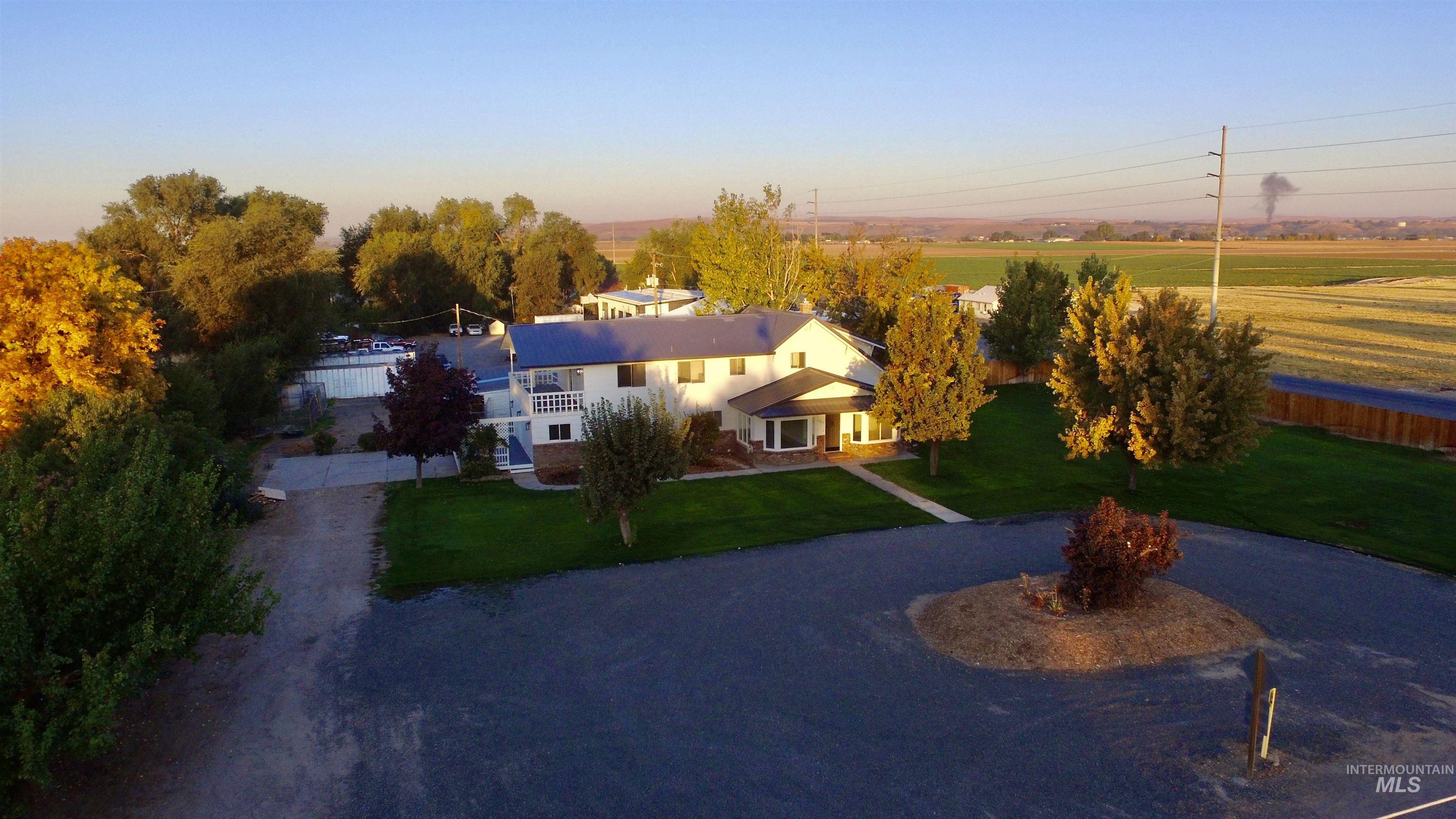 1817 Laurel Drive, Ontario, Oregon 97914, 6 Bedrooms, 5 Bathrooms, Residential For Sale, Price $499,900, 98926673