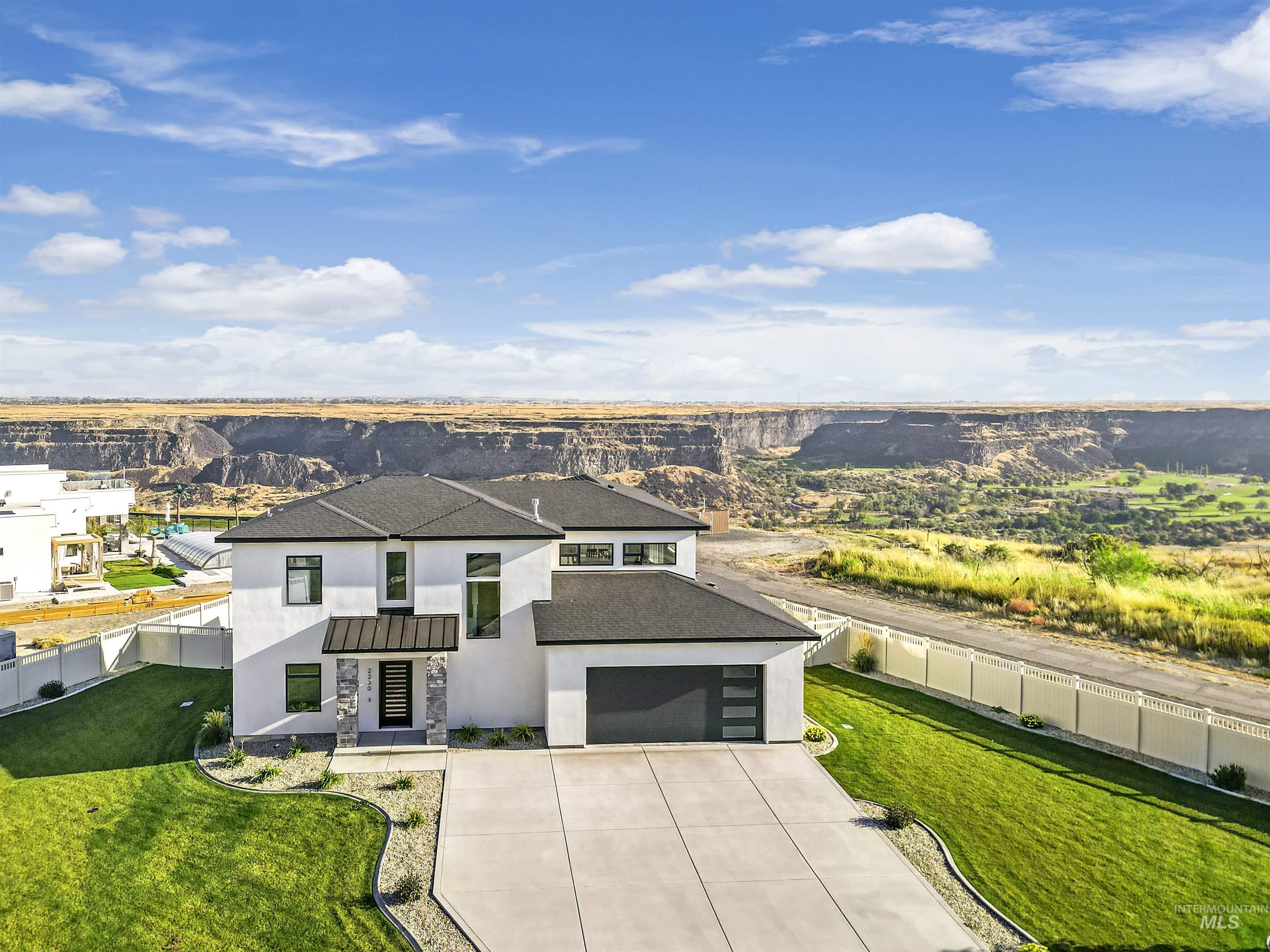 2230 Stricker Place, Twin Falls, Idaho 83301, 4 Bedrooms, 2.5 Bathrooms, Residential For Sale, Price $798,000,MLS 98926684