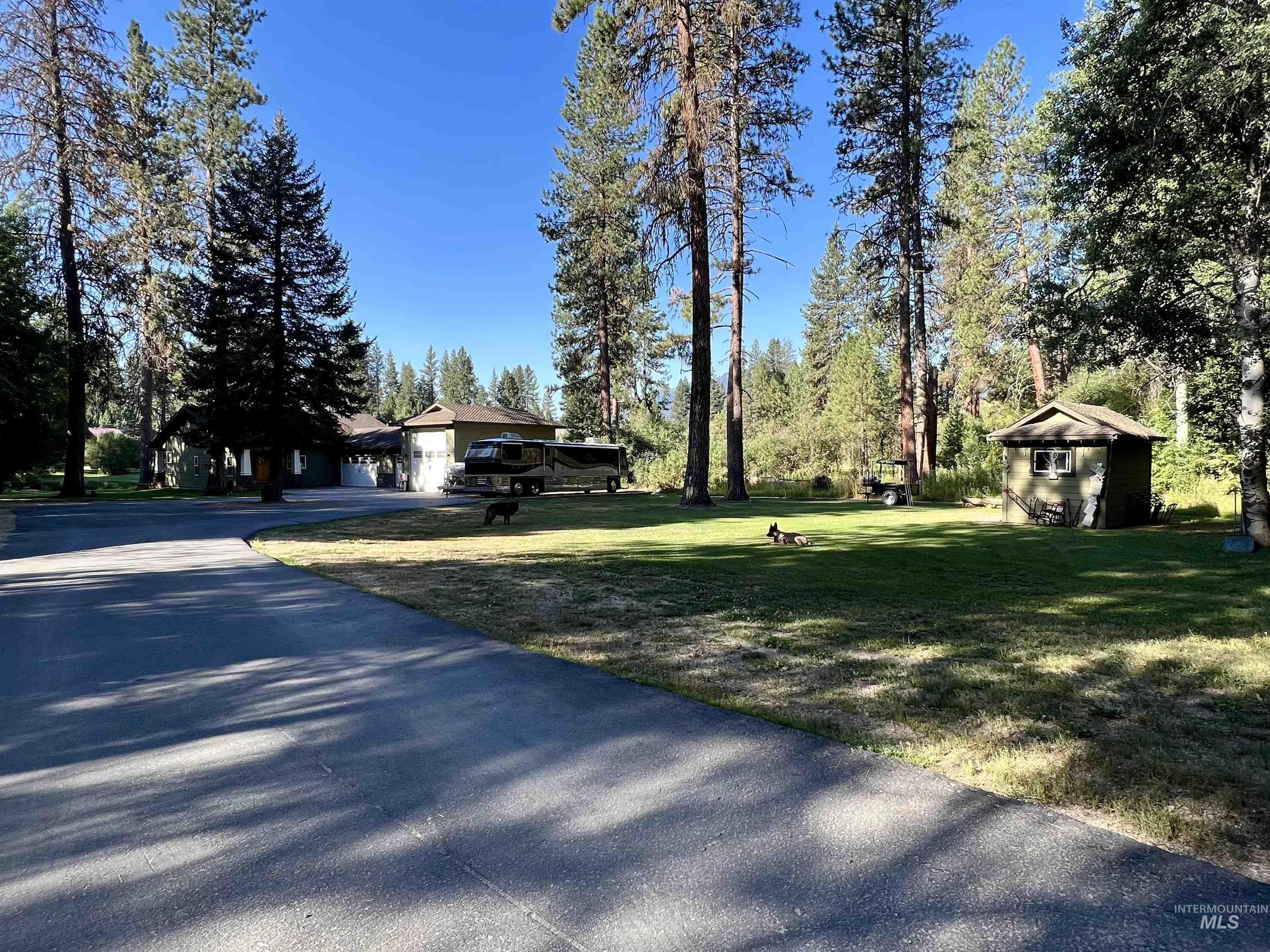 685 Middlefork Rd., Garden Valley, Idaho 83622, 2 Bedrooms, 2 Bathrooms, Residential For Sale, Price $1,100,000,MLS 98926921