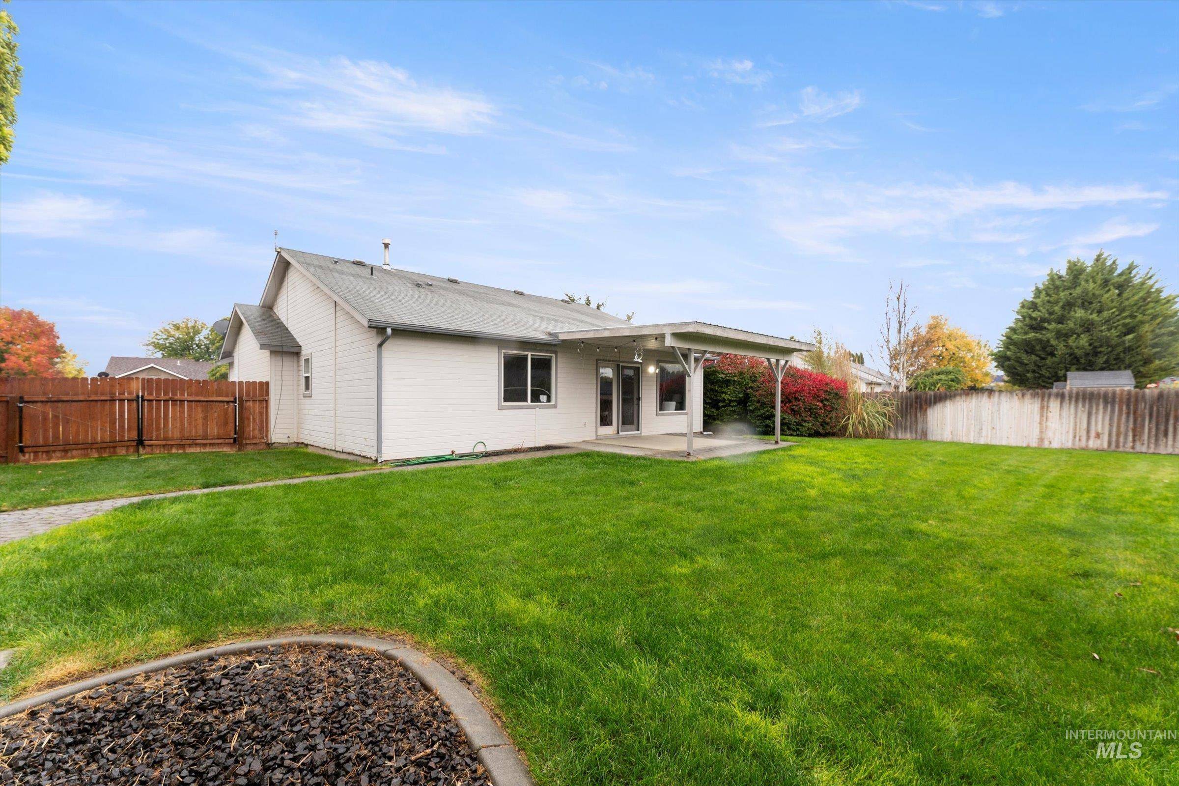 8130 Waterleaf Ave., Nampa, Idaho 83687, 3 Bedrooms, 2 Bathrooms, Residential For Sale, Price $350,000,MLS 98927026