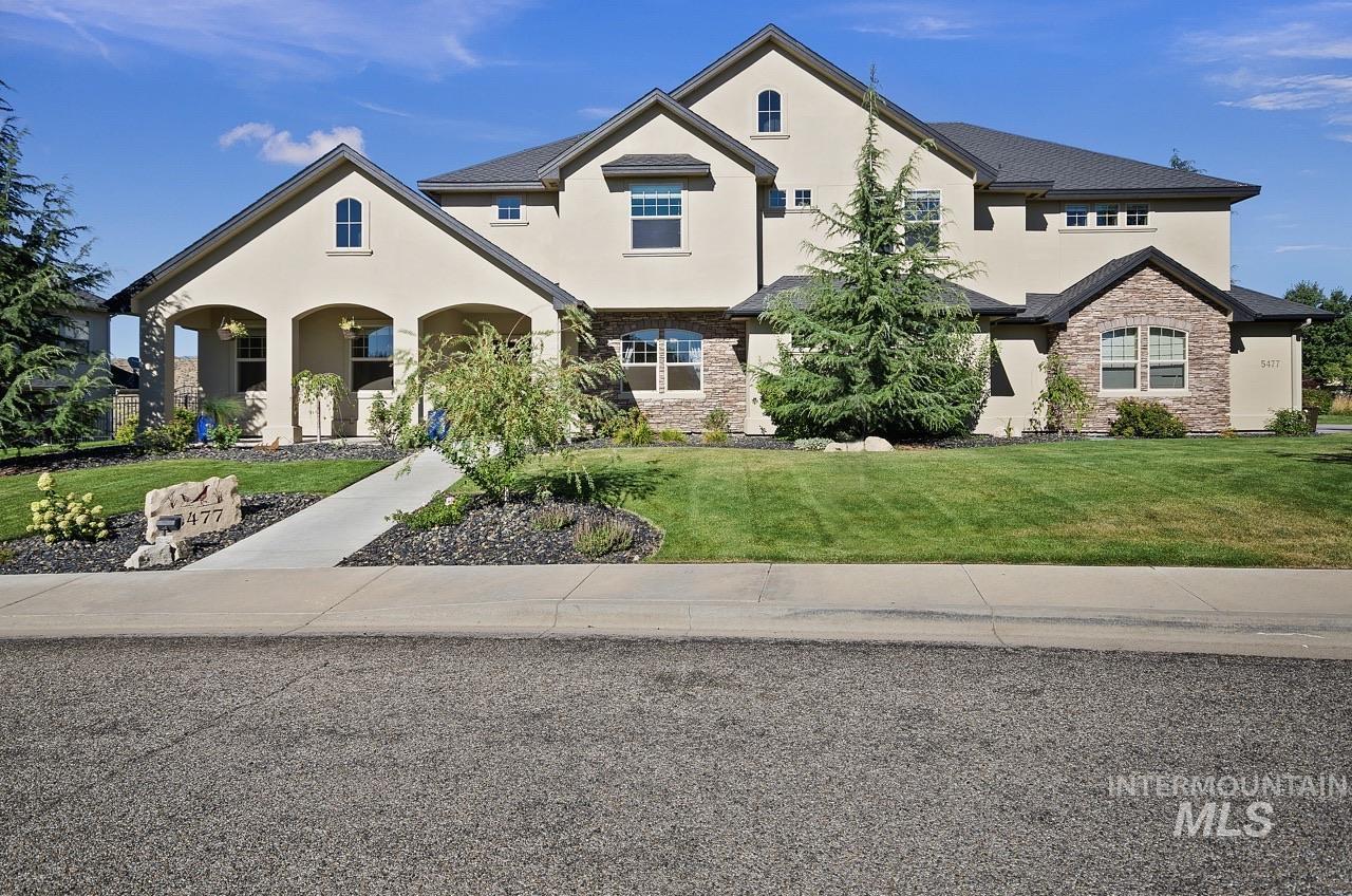 5477 N Quail Summit Pl, Boise, Idaho 83703, 5 Bedrooms, 4 Bathrooms, Residential For Sale, Price $1,350,000, 98927063