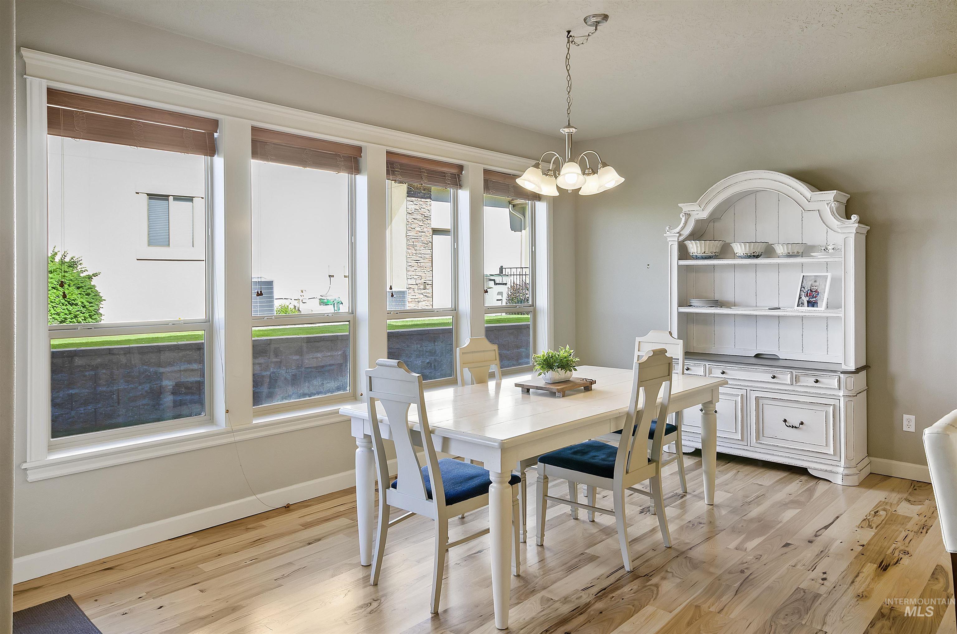 5477 N Quail Summit Pl, Boise, Idaho 83703, 5 Bedrooms, 4 Bathrooms, Residential For Sale, Price $1,350,000, 98927063