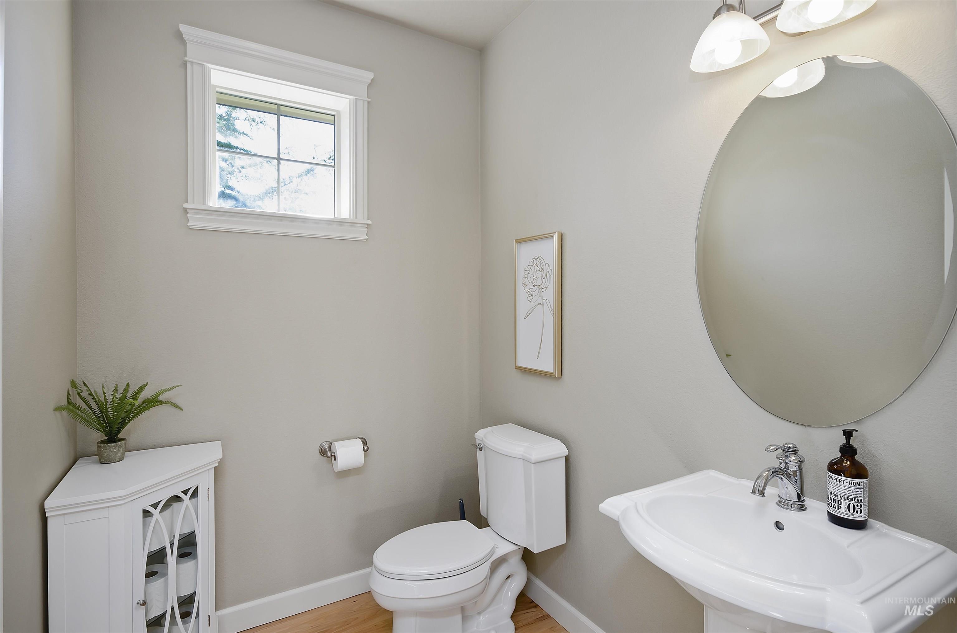 5477 N Quail Summit Pl, Boise, Idaho 83703, 5 Bedrooms, 4 Bathrooms, Residential For Sale, Price $1,350,000, 98927063