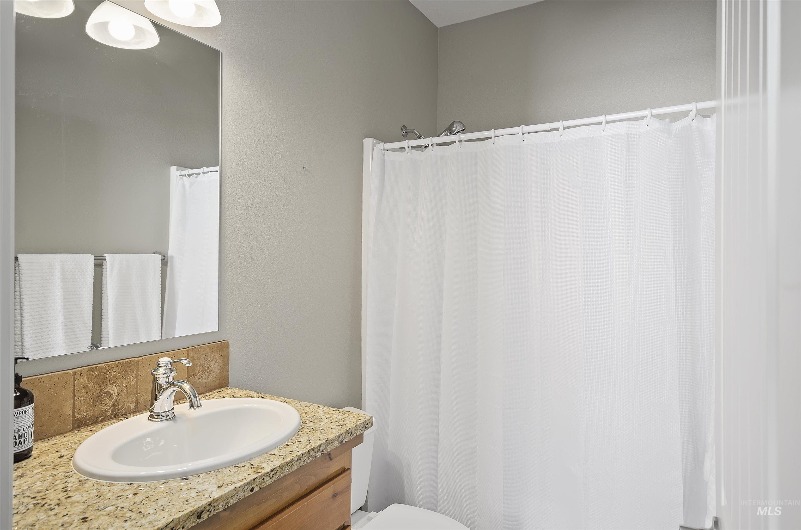 5477 N Quail Summit Pl, Boise, Idaho 83703, 5 Bedrooms, 4 Bathrooms, Residential For Sale, Price $1,350,000, 98927063