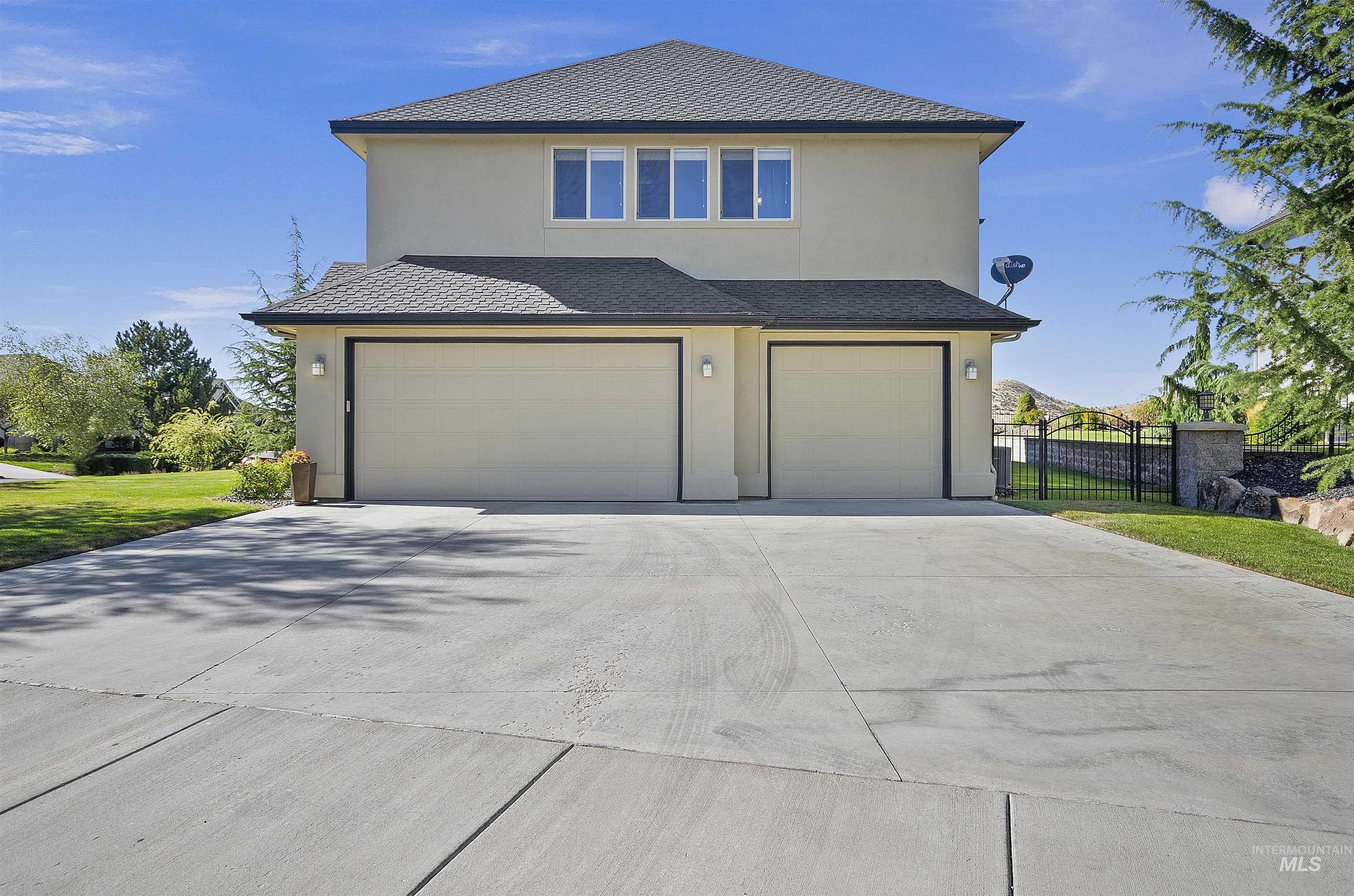 5477 N Quail Summit Pl, Boise, Idaho 83703, 5 Bedrooms, 4 Bathrooms, Residential For Sale, Price $1,350,000, 98927063