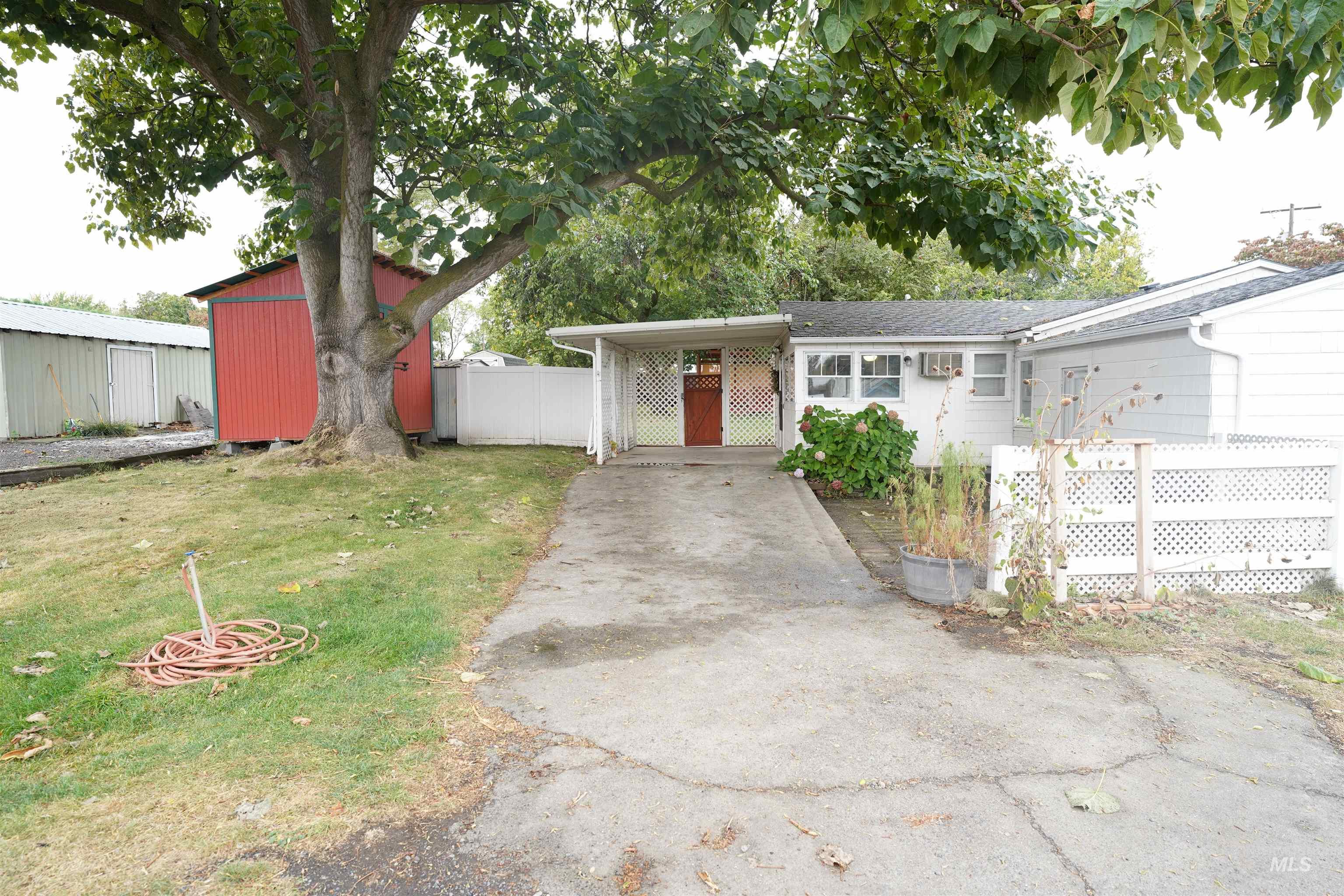 522 Preston Ave, Lewiston, Idaho 83501, 3 Bedrooms, 2 Bathrooms, Residential For Sale, Price $265,000,MLS 98927124