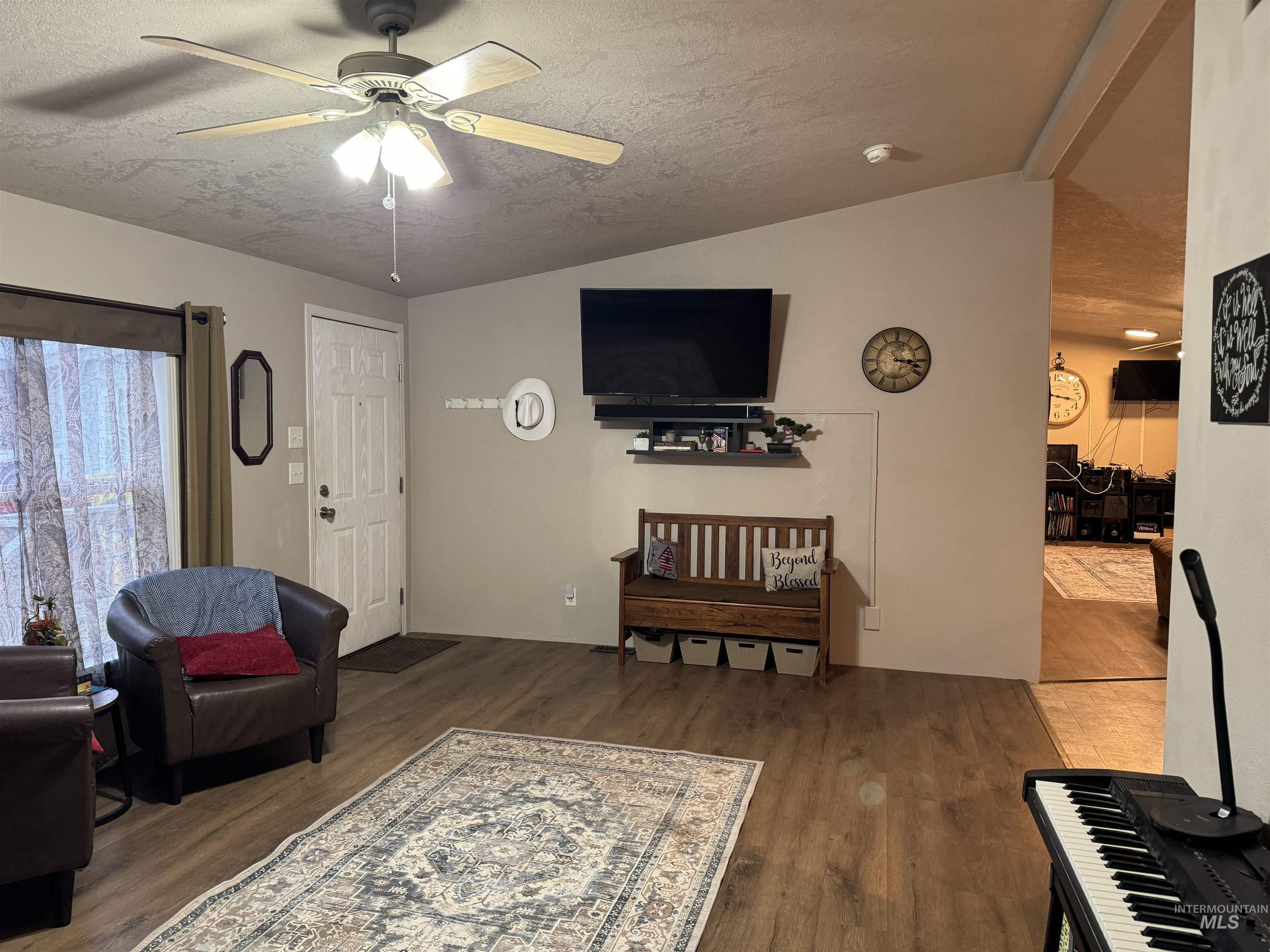 100 NW 16th S, Fruitland, Idaho 83619, 3 Bedrooms, 2 Bathrooms, Residential For Sale, Price $139,900, 98927162