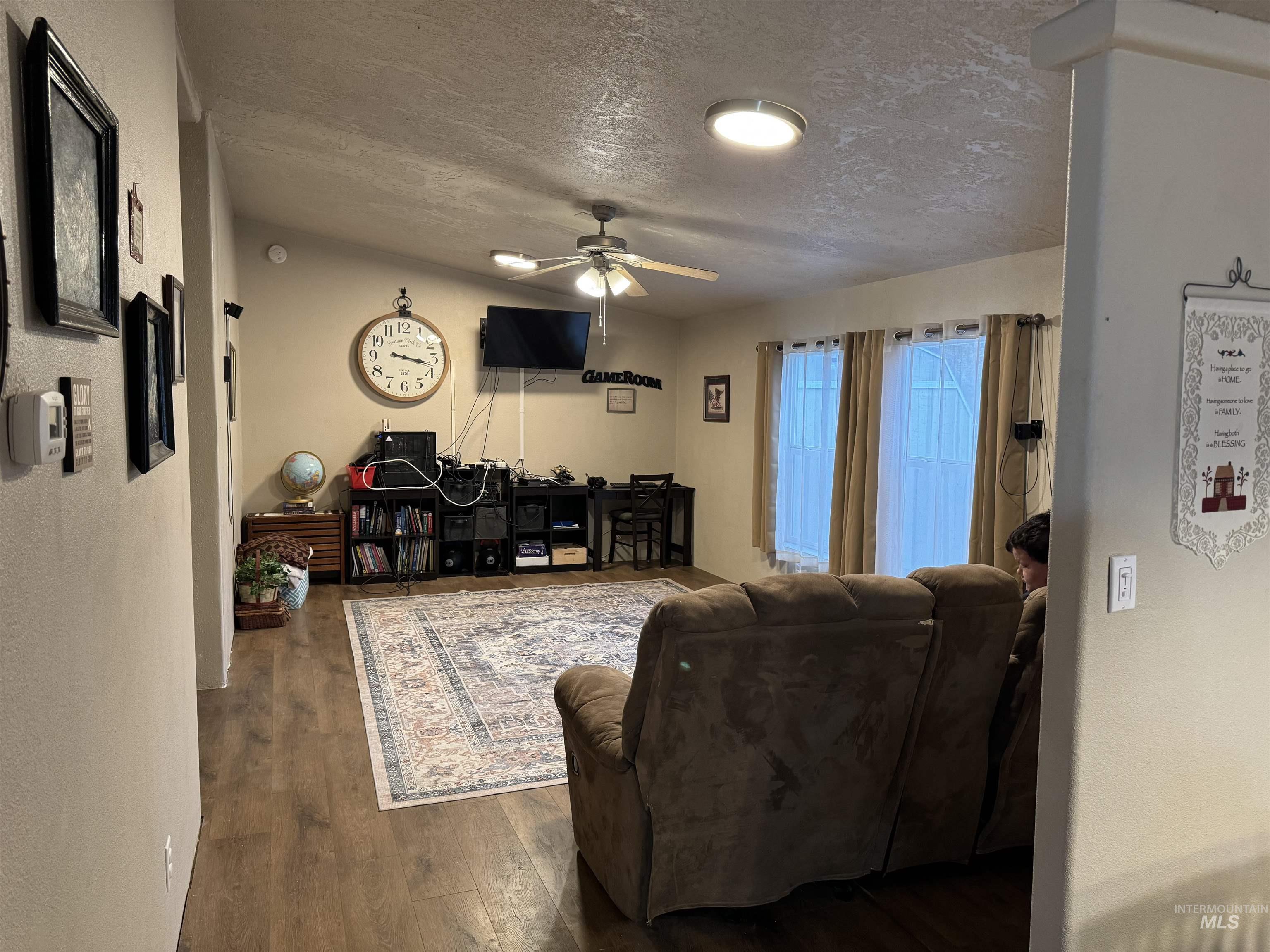 100 NW 16th S, Fruitland, Idaho 83619, 3 Bedrooms, 2 Bathrooms, Residential For Sale, Price $139,900, 98927162