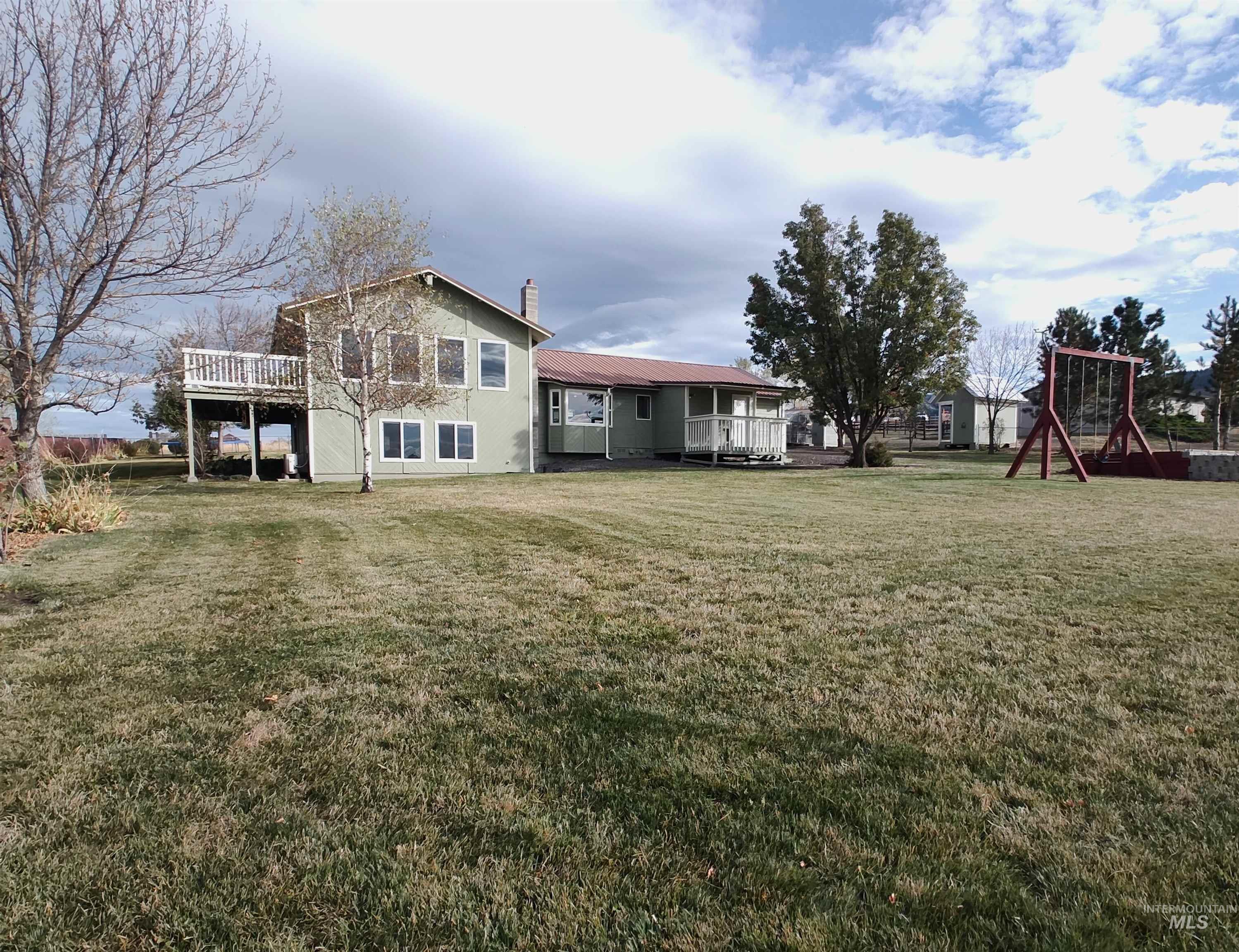 28 Red Barn Lane, Grangeville, Idaho 83530, 3 Bedrooms, 3 Bathrooms, Residential For Sale, Price $649,000, 98927294