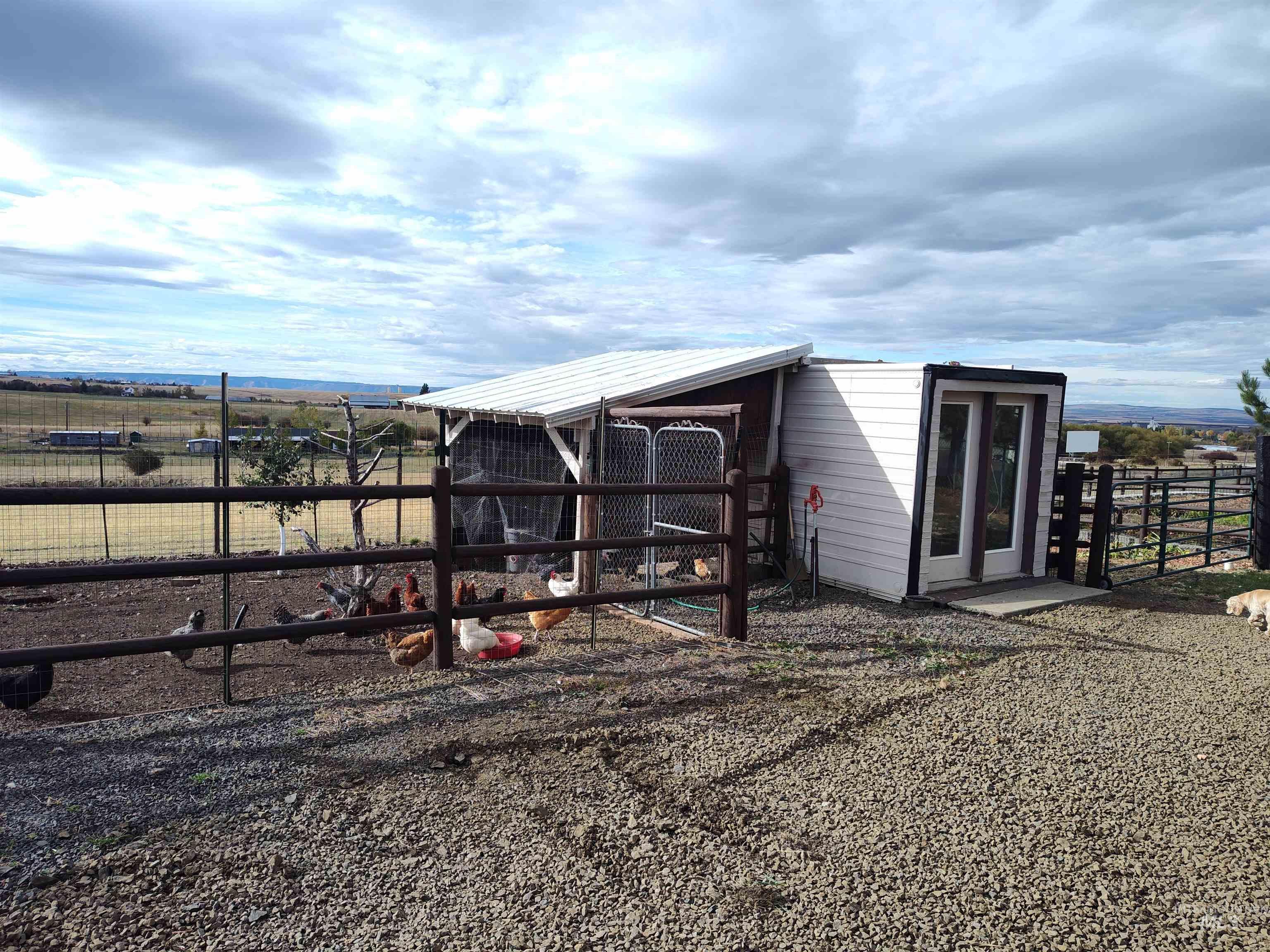 28 Red Barn Lane, Grangeville, Idaho 83530, 3 Bedrooms, 3 Bathrooms, Residential For Sale, Price $649,000,MLS 98927294