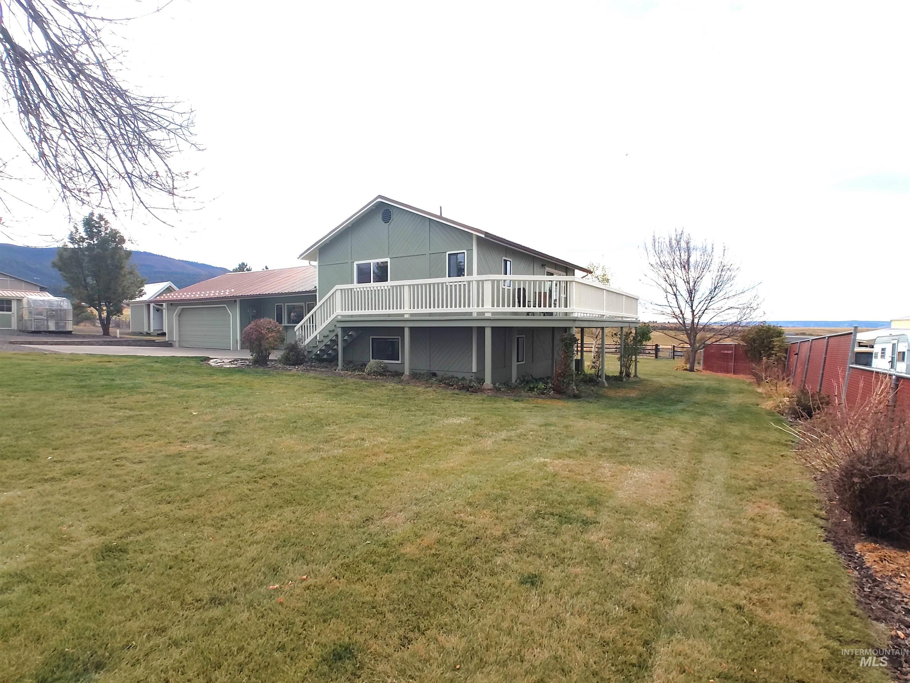 28 Red Barn Lane, Grangeville, Idaho 83530, 3 Bedrooms, 3 Bathrooms, Residential For Sale, Price $649,000, 98927294