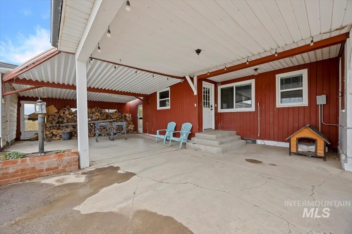 22983 Hwy 30, Hansen, Idaho 83334, 3 Bedrooms, 2 Bathrooms, Residential For Sale, Price $550,000,MLS 98927340