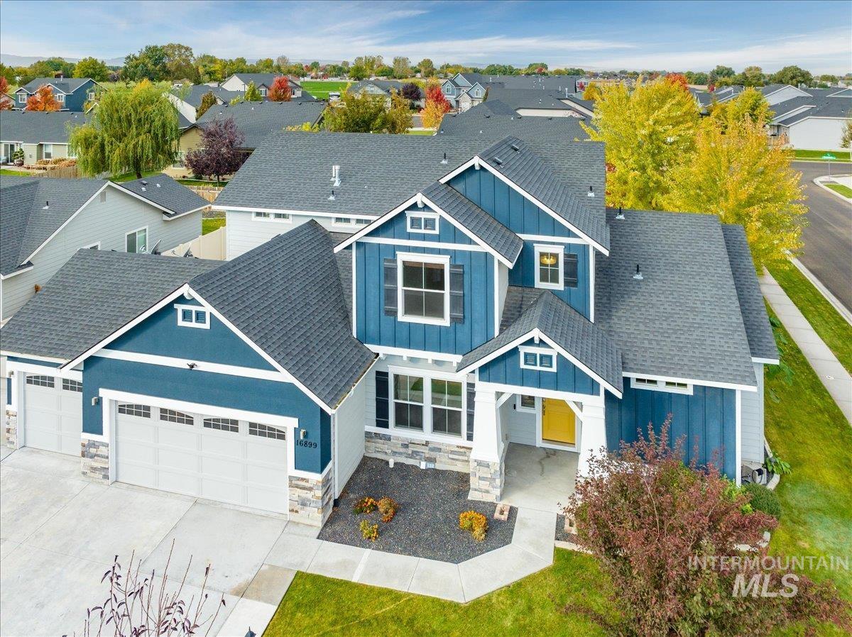 16899 Melwood Ave, Nampa, Idaho 83687, 5 Bedrooms, 3.5 Bathrooms, Residential For Sale, Price $630,000,MLS 98927364