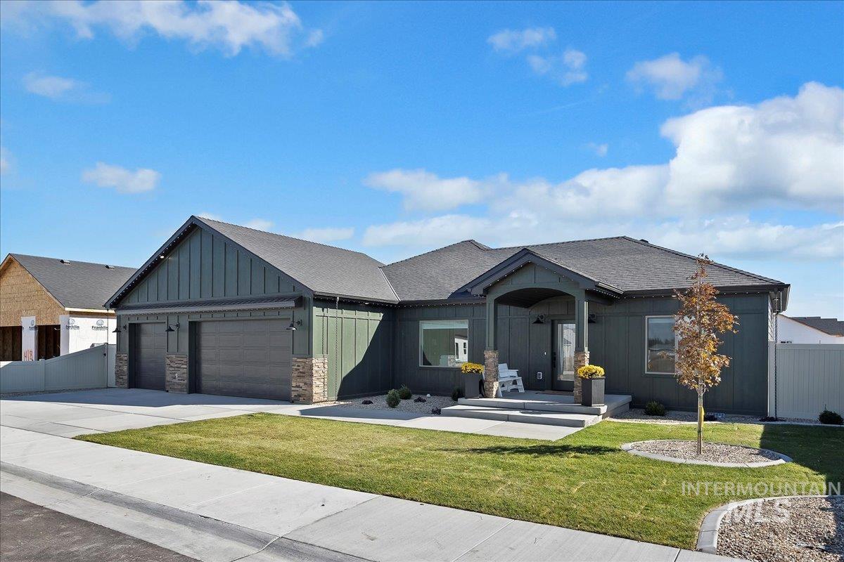 1412 Quartz Drive, Rupert, Idaho 83350, 4 Bedrooms, 2 Bathrooms, Residential For Sale, Price $429,000,MLS 98927579