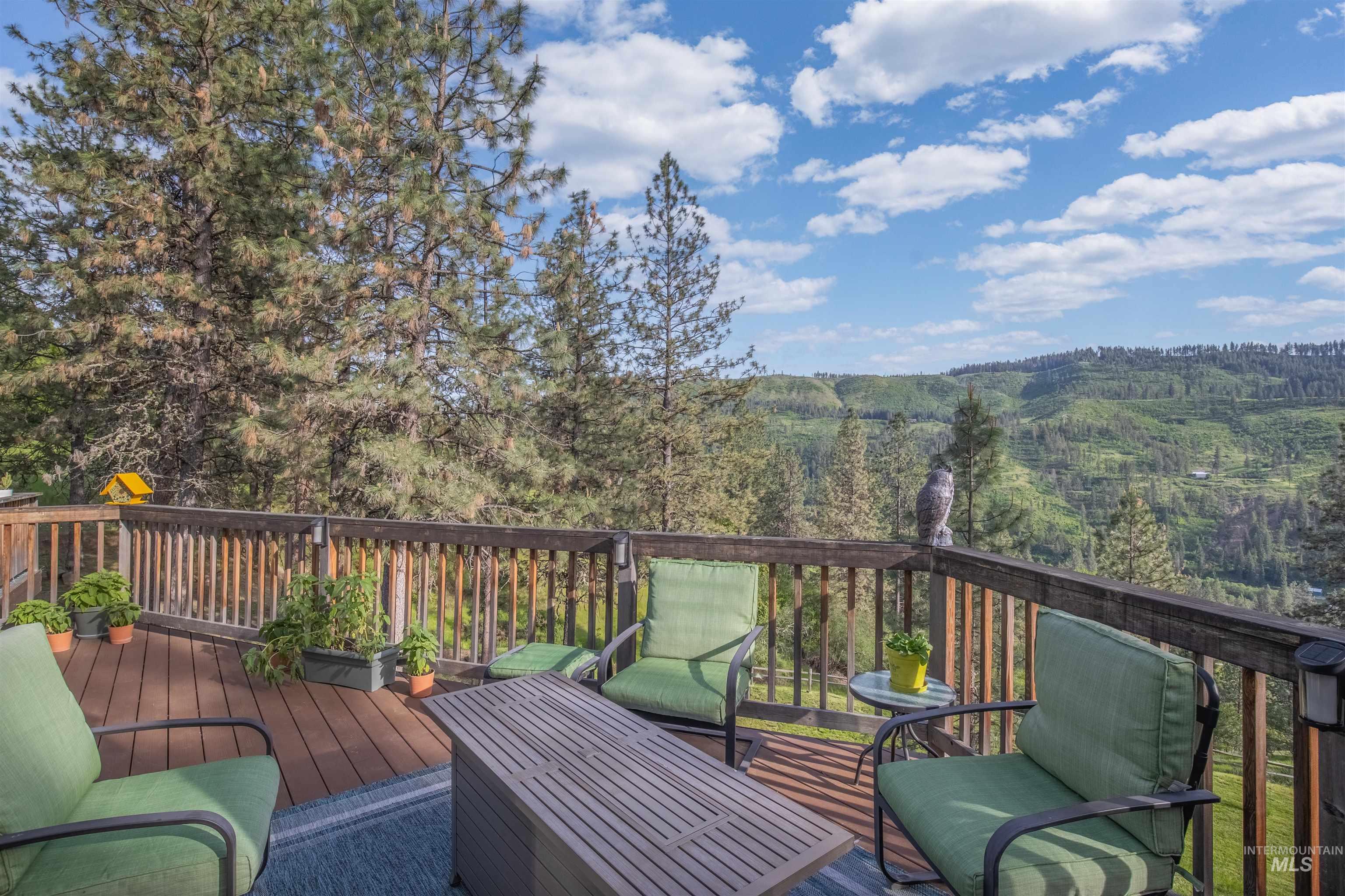 643 Adams Road, Orofino, Idaho 83544, 2 Bedrooms, 3 Bathrooms, Residential For Sale, Price $725,000,MLS 98927595