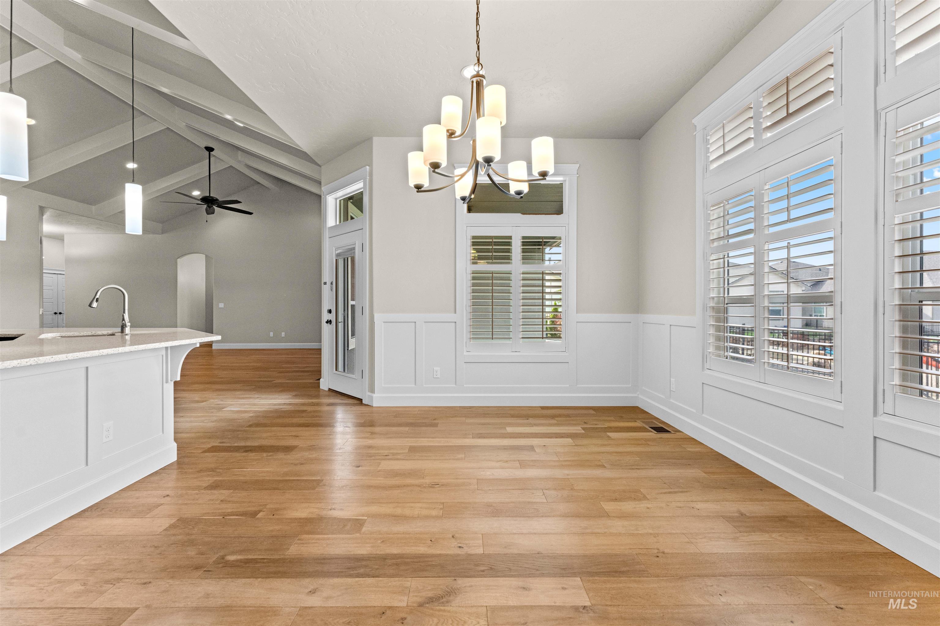 2039 N Finsbury Way, Star, Idaho 83669, 4 Bedrooms, 3.5 Bathrooms, Residential For Sale, Price $990,000, 98927640