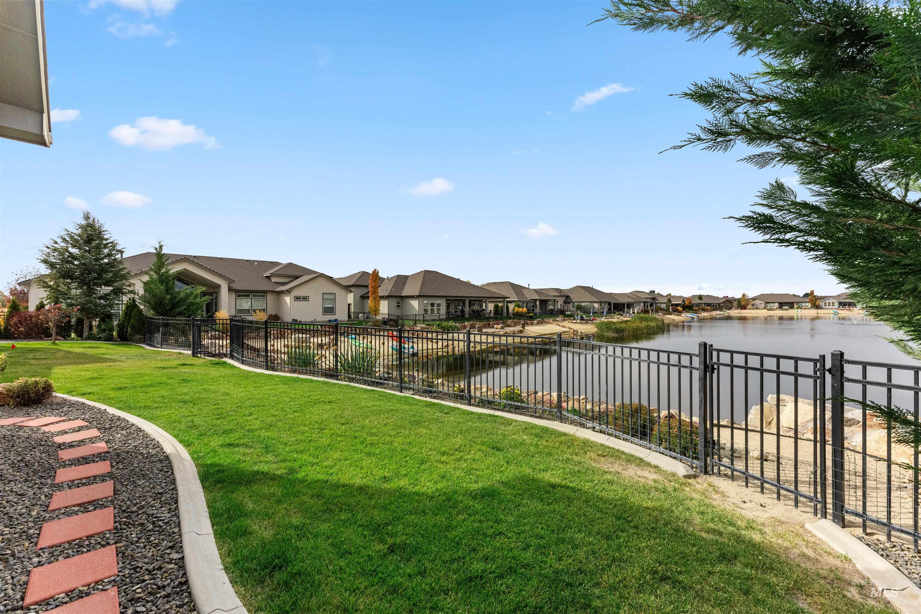 2039 N Finsbury Way, Star, Idaho 83669, 4 Bedrooms, 3.5 Bathrooms, Residential For Sale, Price $990,000, 98927640