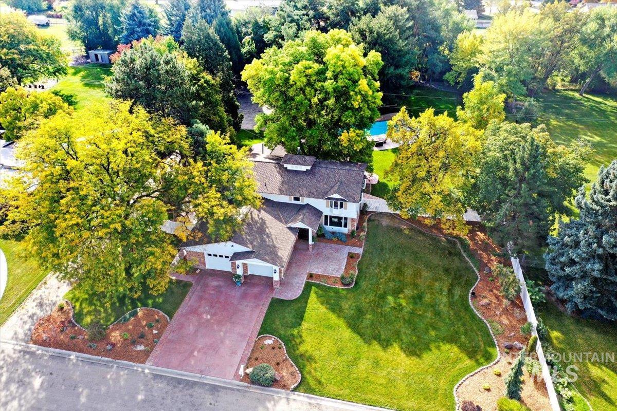 10409 W Stardust Drive, Boise, Idaho 83709, 5 Bedrooms, 3.5 Bathrooms, Residential For Sale, Price $1,310,000,MLS 98927748