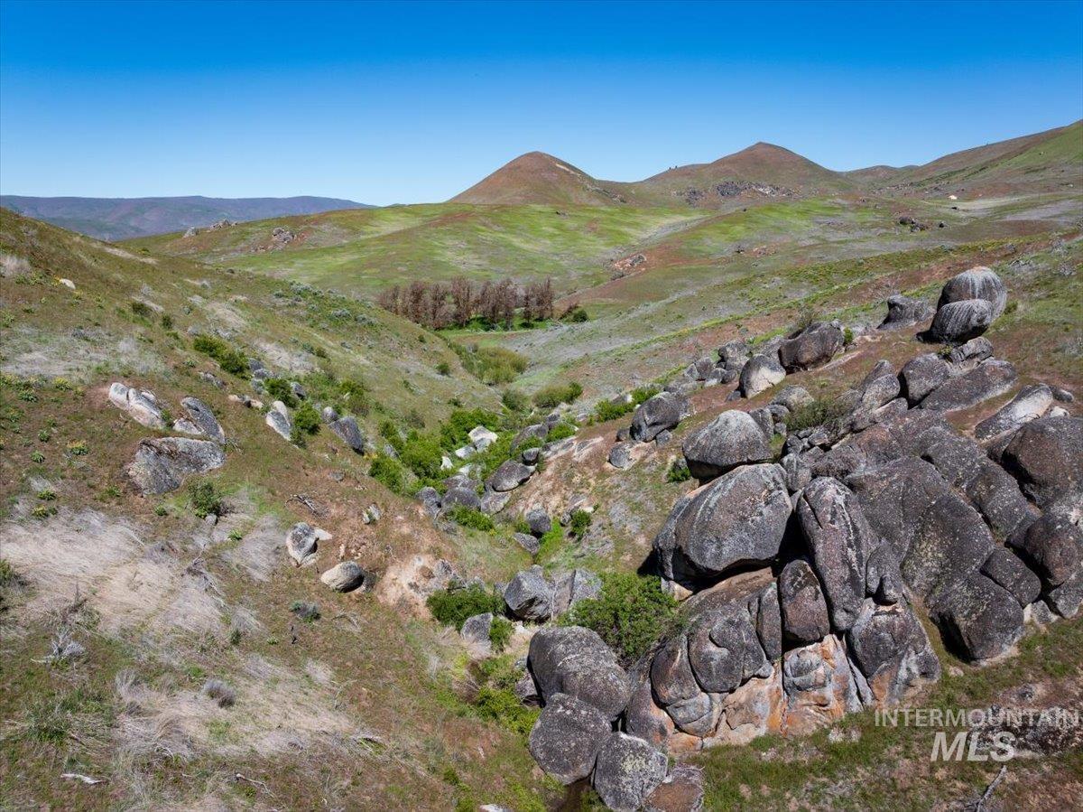 277 acres Timber Butte Rd, Sweet, Idaho 83670, Farm & Ranch For Sale, Price $1,700,000, 98927880